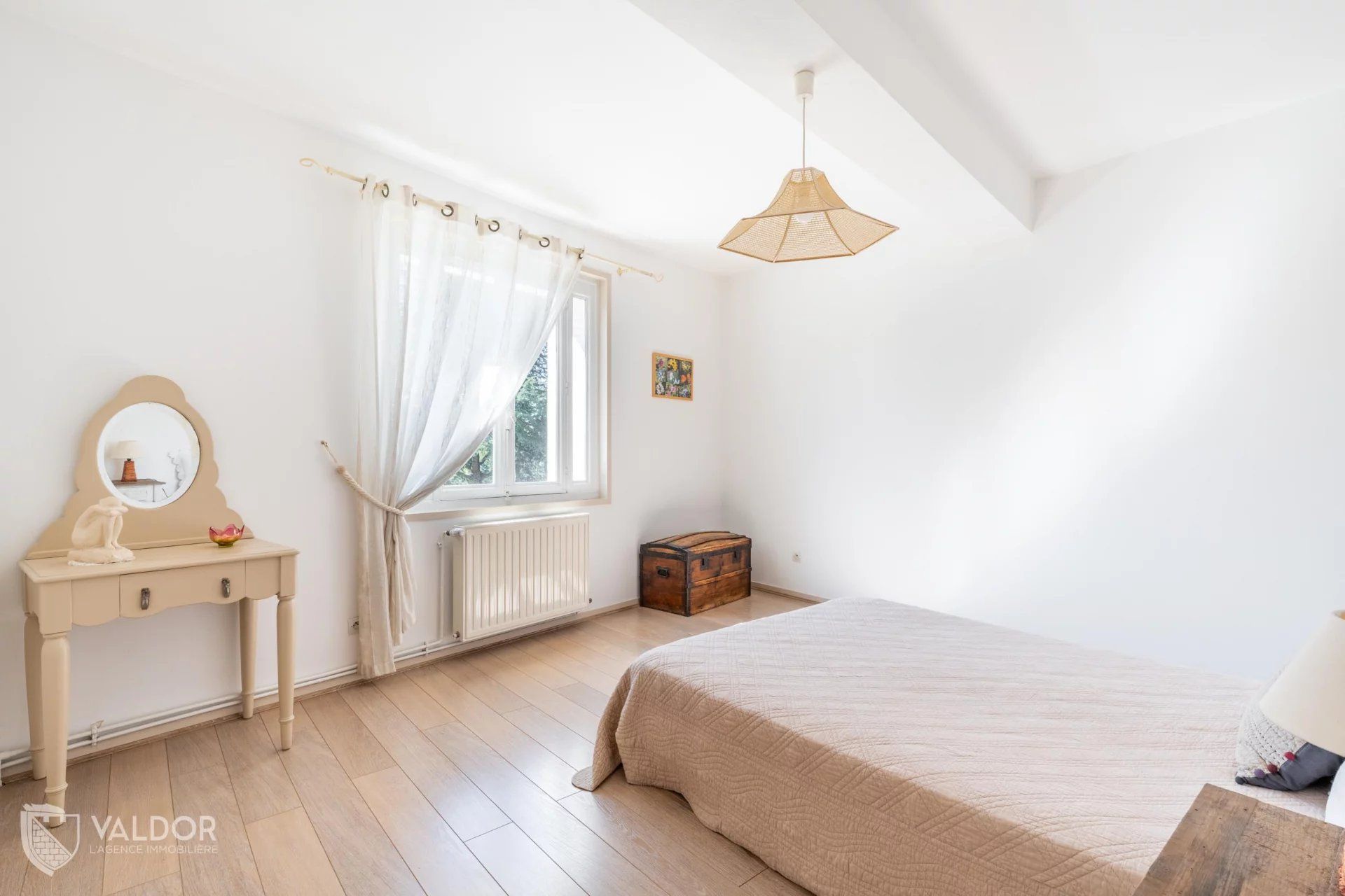 Maison de caractère en Pierre - DARDILLY LE HAUT - 195m2 - 5 chambres
