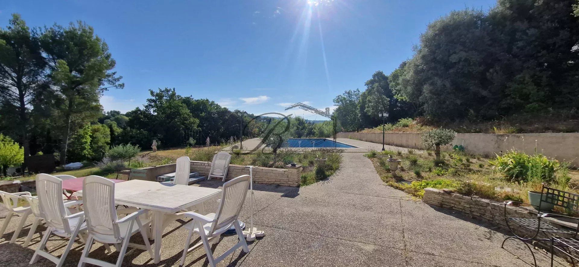 Villa de 156 m² à La Tour-d'Aigues