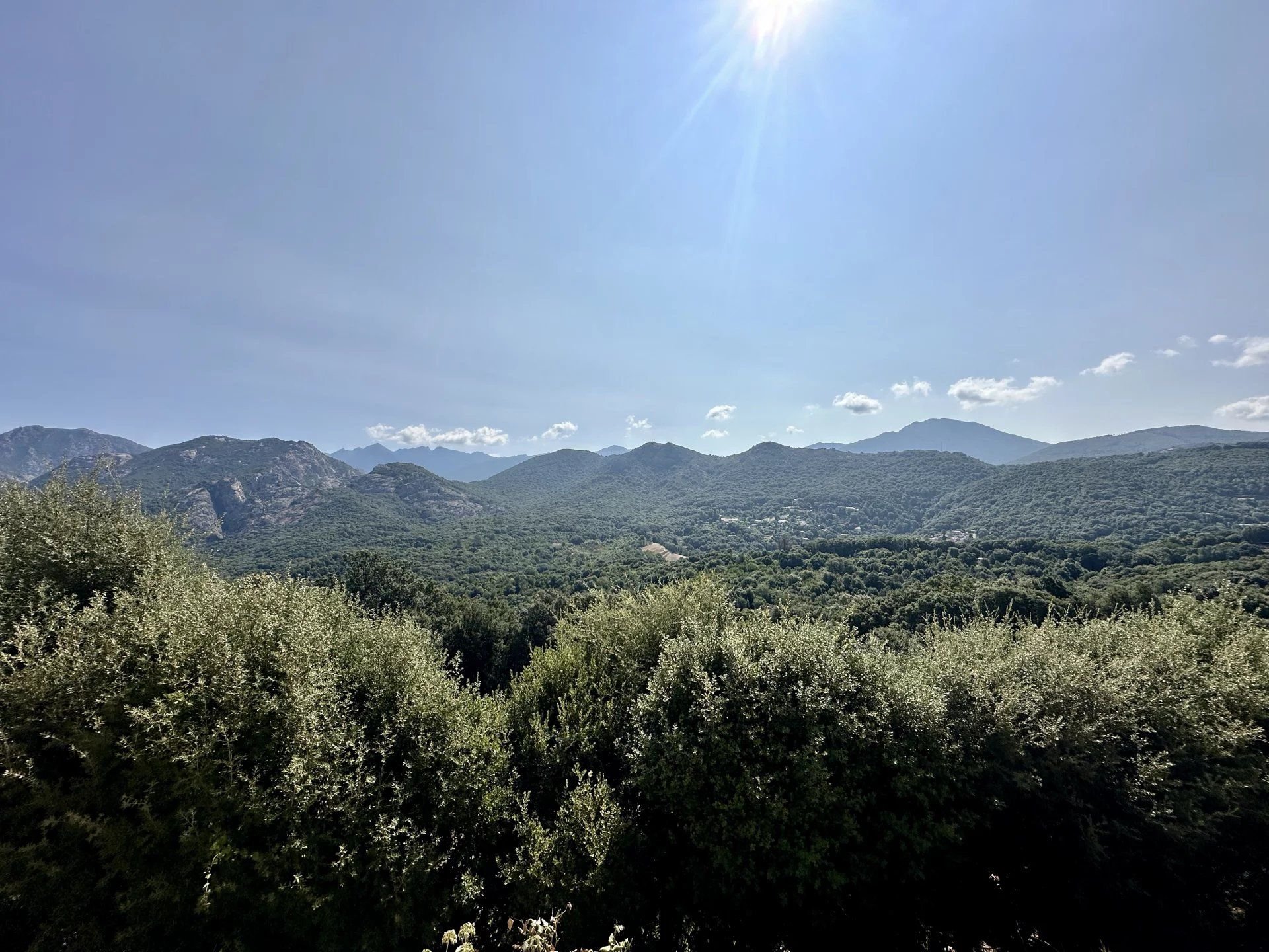 Belle Villa  avec Vue Panoramique sur les Montagnes