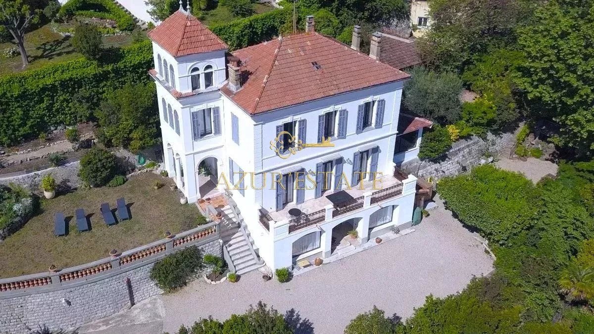 GRASSE : MAISON DE PARFUMEUR