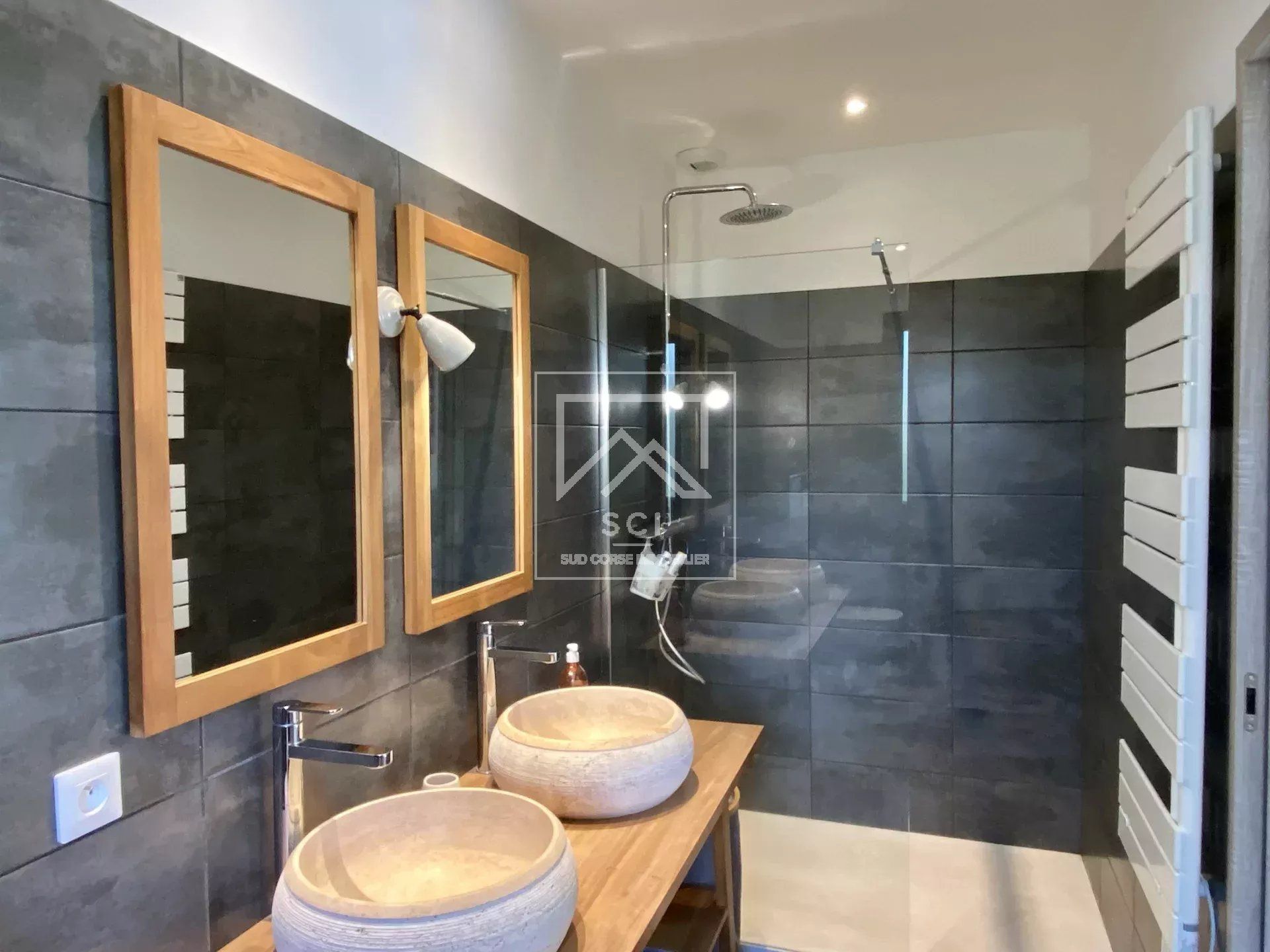 Maison 3/4 pièces, 2 chambres, piscine, Sotta