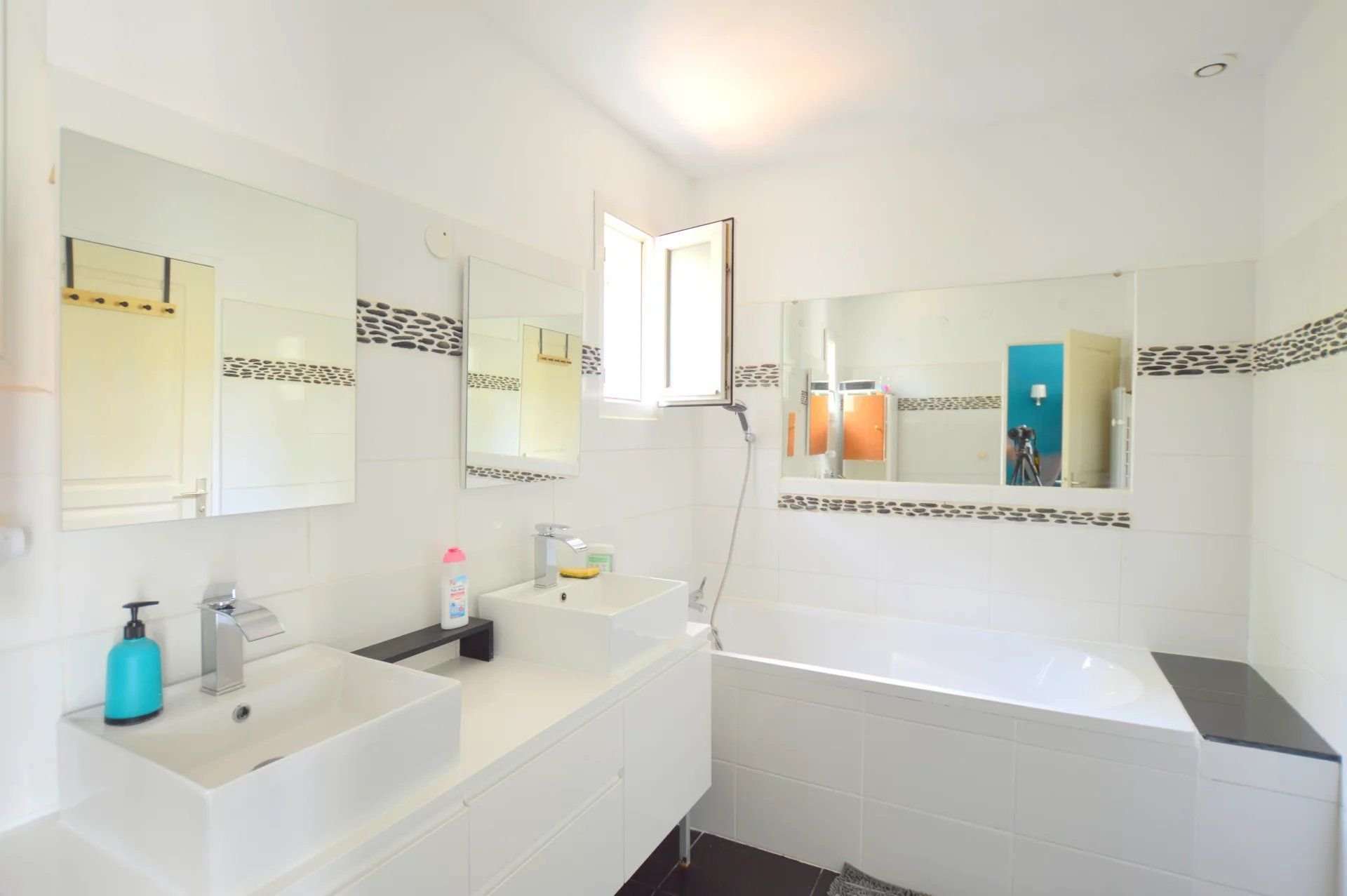Maison 7 Pièces 182M² 34170 Castelnau le Lez