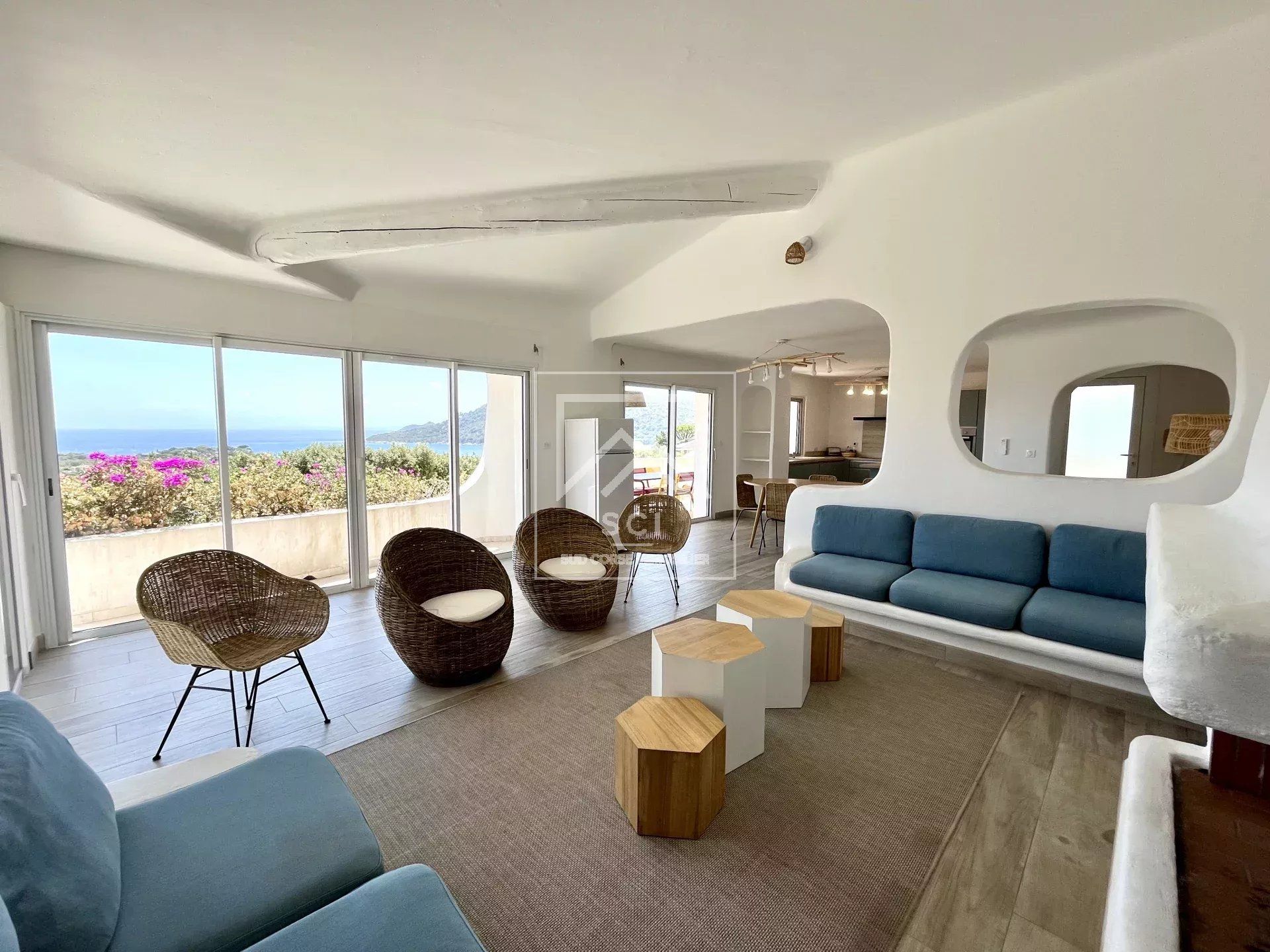 Villa 4 chambres, vue mer, plage à pied, Santa Giulia