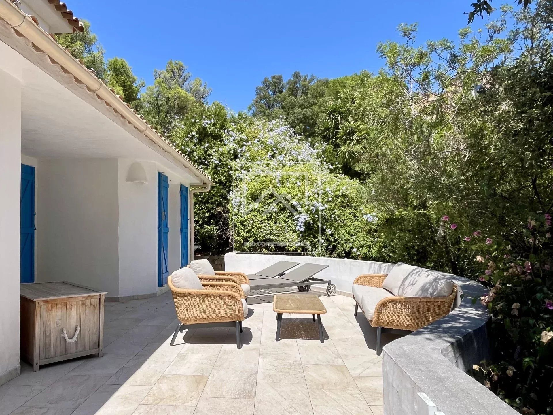Villa 4 chambres, vue mer, plage à pied, Santa Giulia