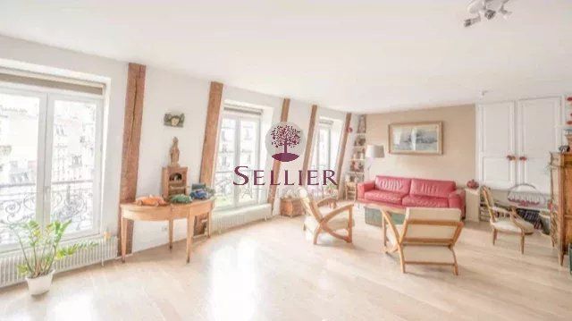 7 pieces traversant denier étage 5 chambres