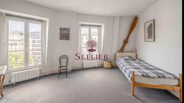 7 pieces traversant denier étage 5 chambres