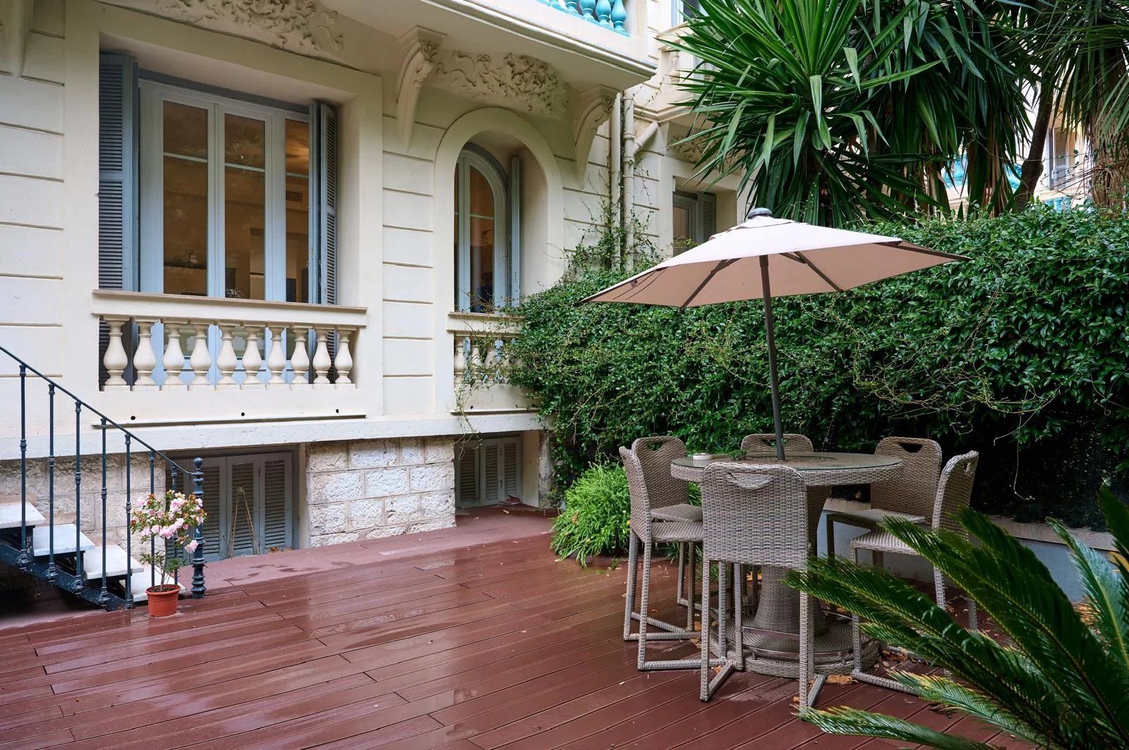 VICTOR HUGO : RARE DUPLEX 6 PIÈCES D’EXCEPTION AVEC TERRASSE DE 50 m²