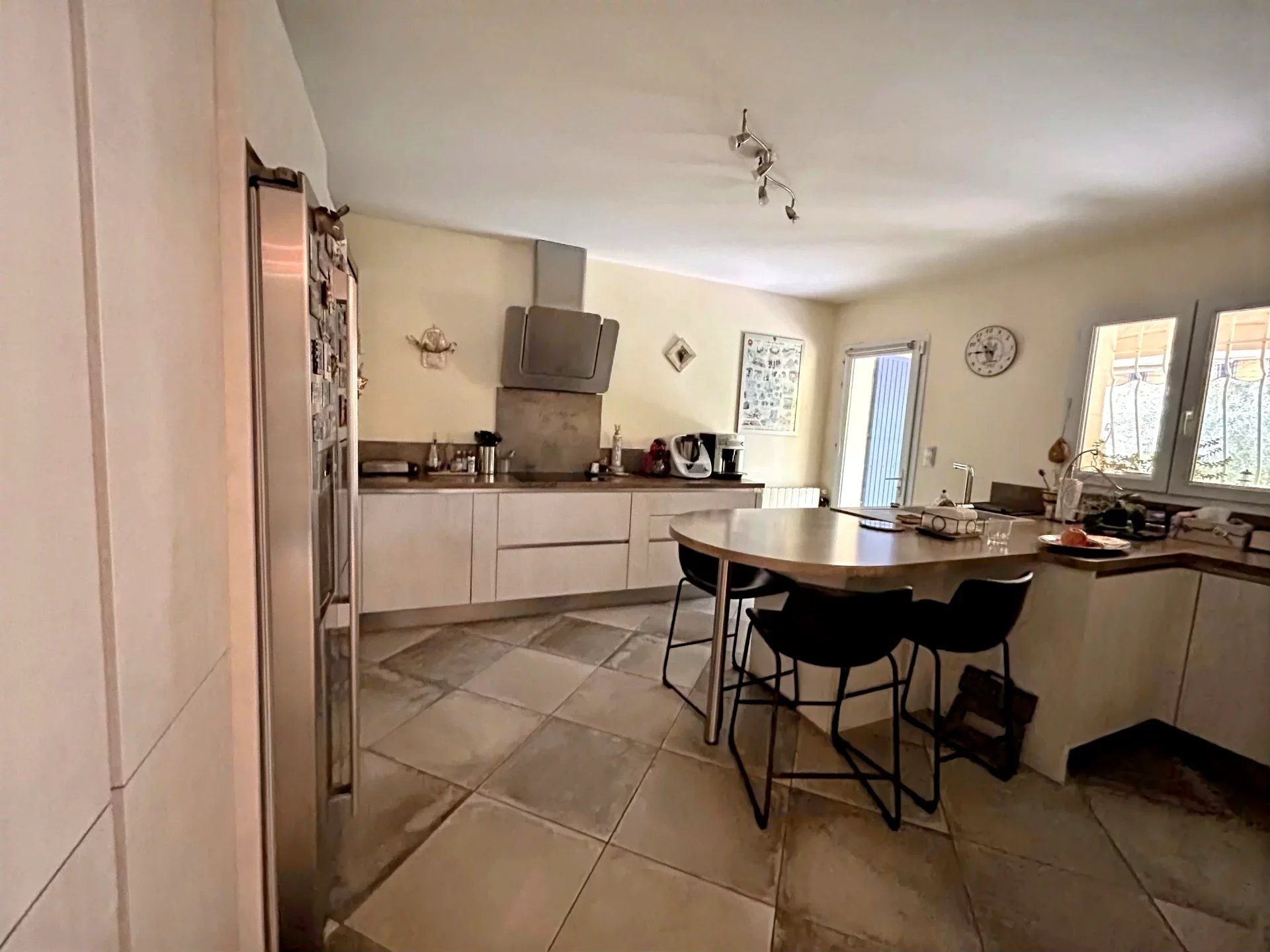Maison 6 pièces 195m²