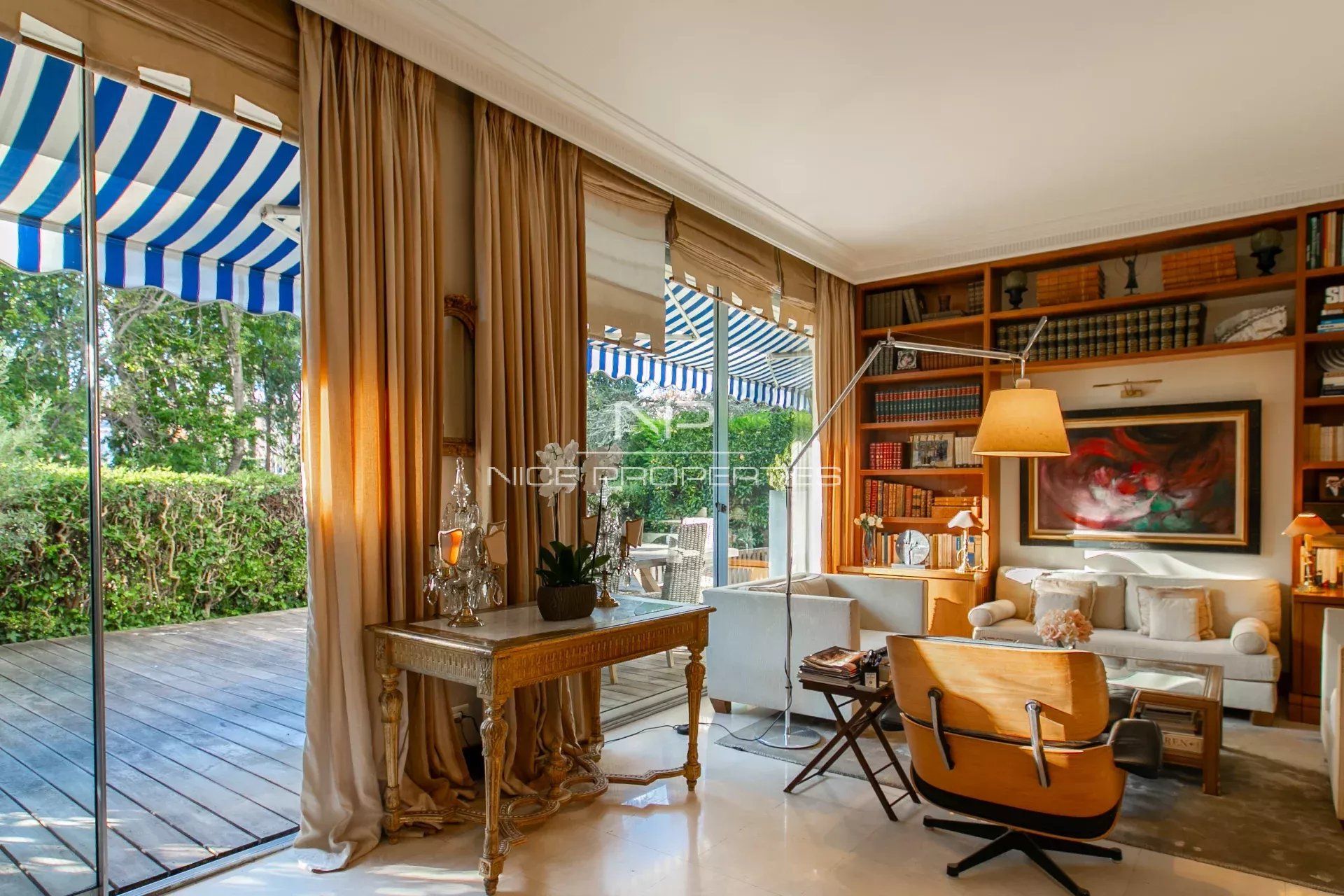 Nice Cimiez, sublime 4-5 pièces de 171 m2 avec terrasse de 75 m2 exposée Sud-Ouest