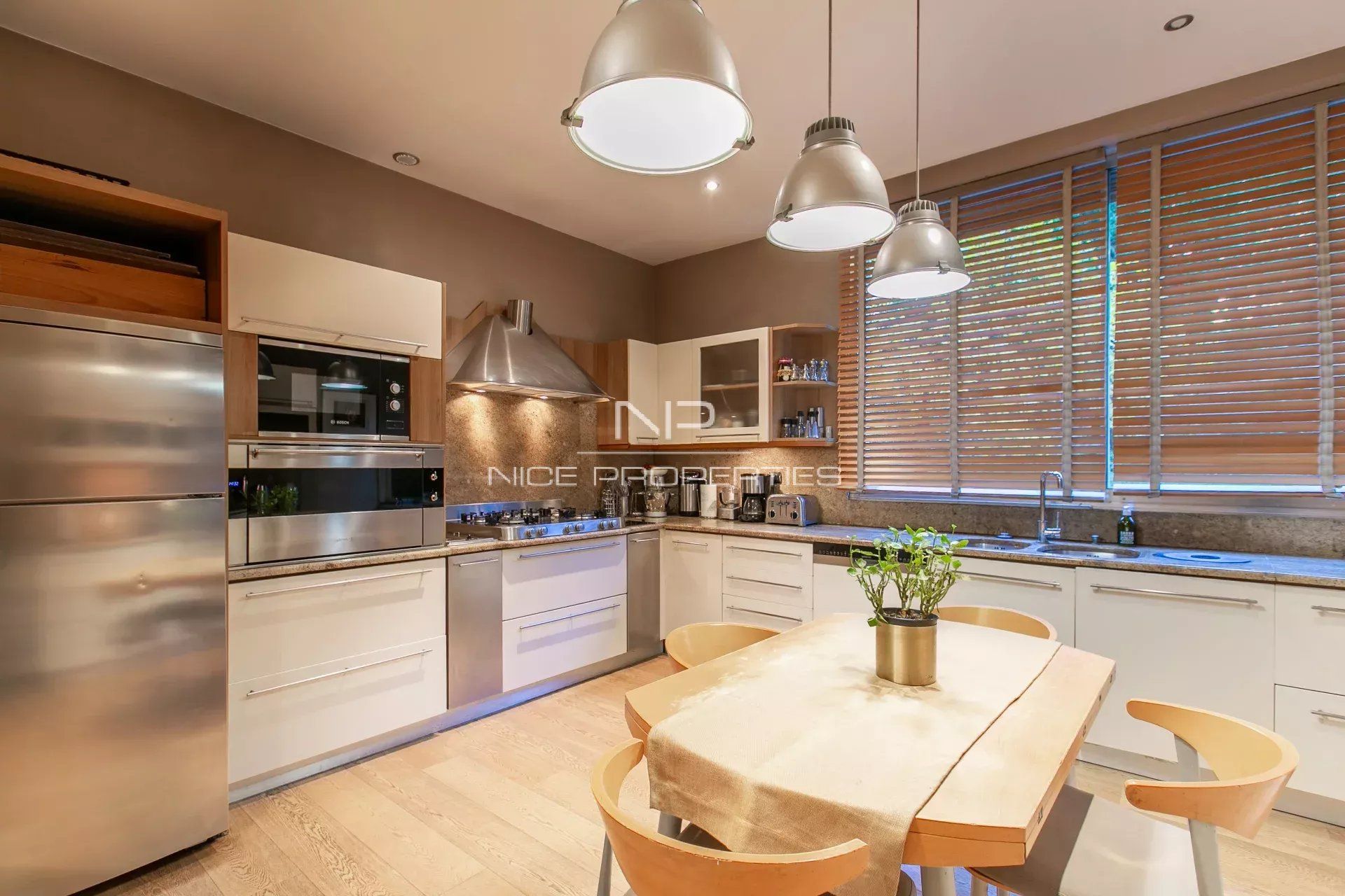 Nice Cimiez, sublime 4-5 pièces de 171 m2 avec terrasse de 75 m2 exposée Sud-Ouest