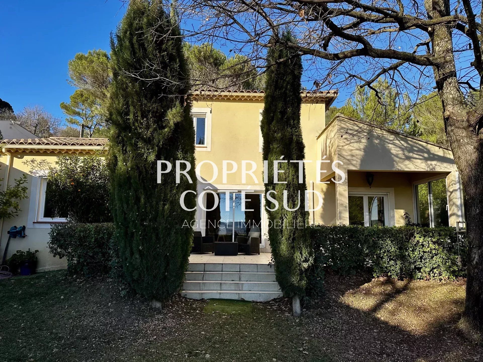 145 sqm villa with panoramic view