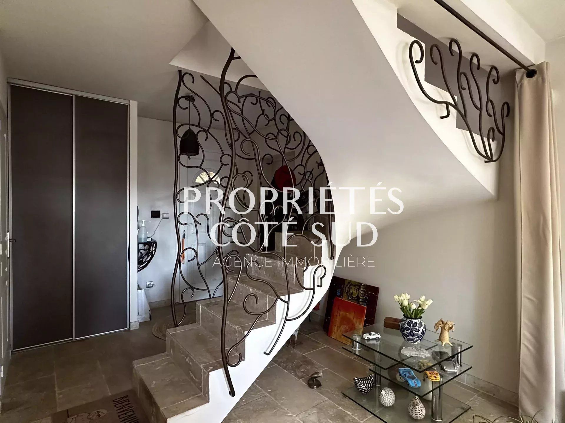 145 sqm villa with panoramic view