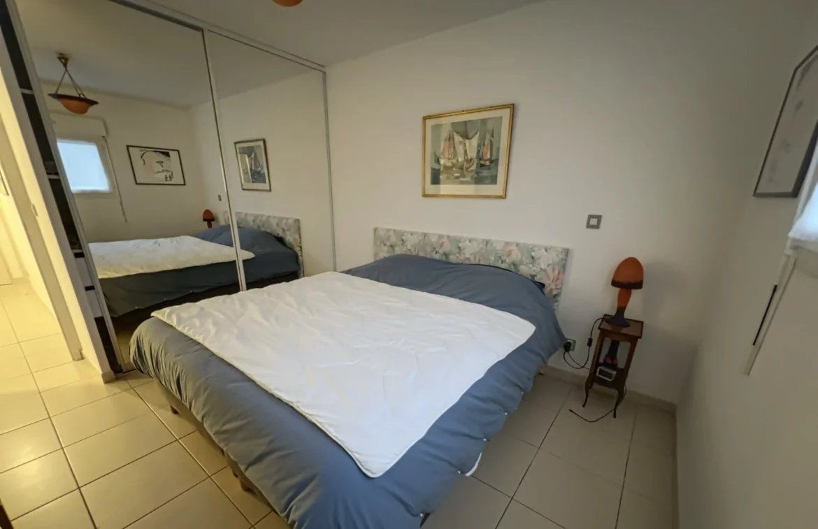 Nîmes, Route d'Uzès district, 90m2 apartment, 2 bedrooms, 30m2 terrace with view, garage, elevator, pool