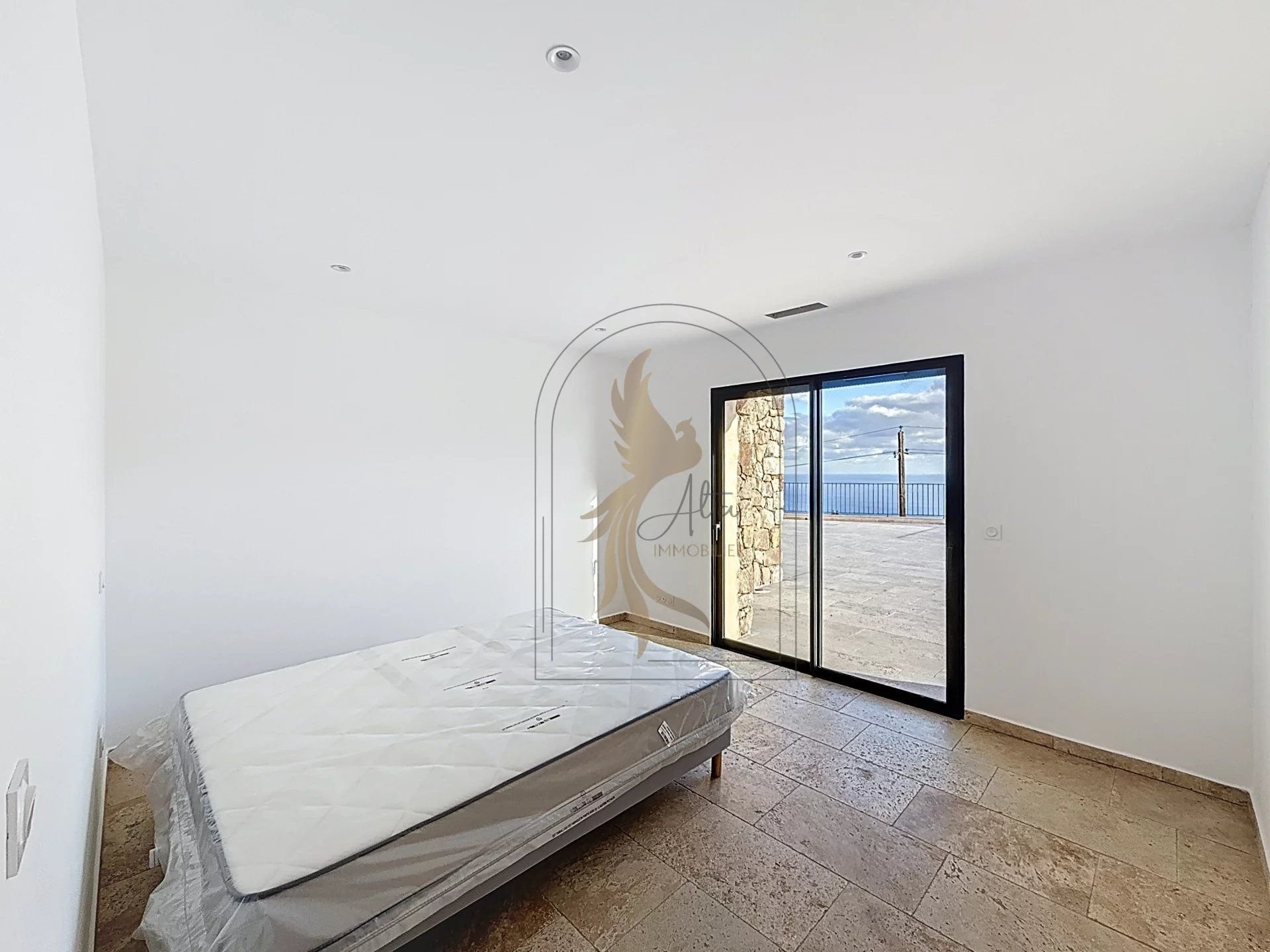 Villa vue mer avec piscine + Appartement