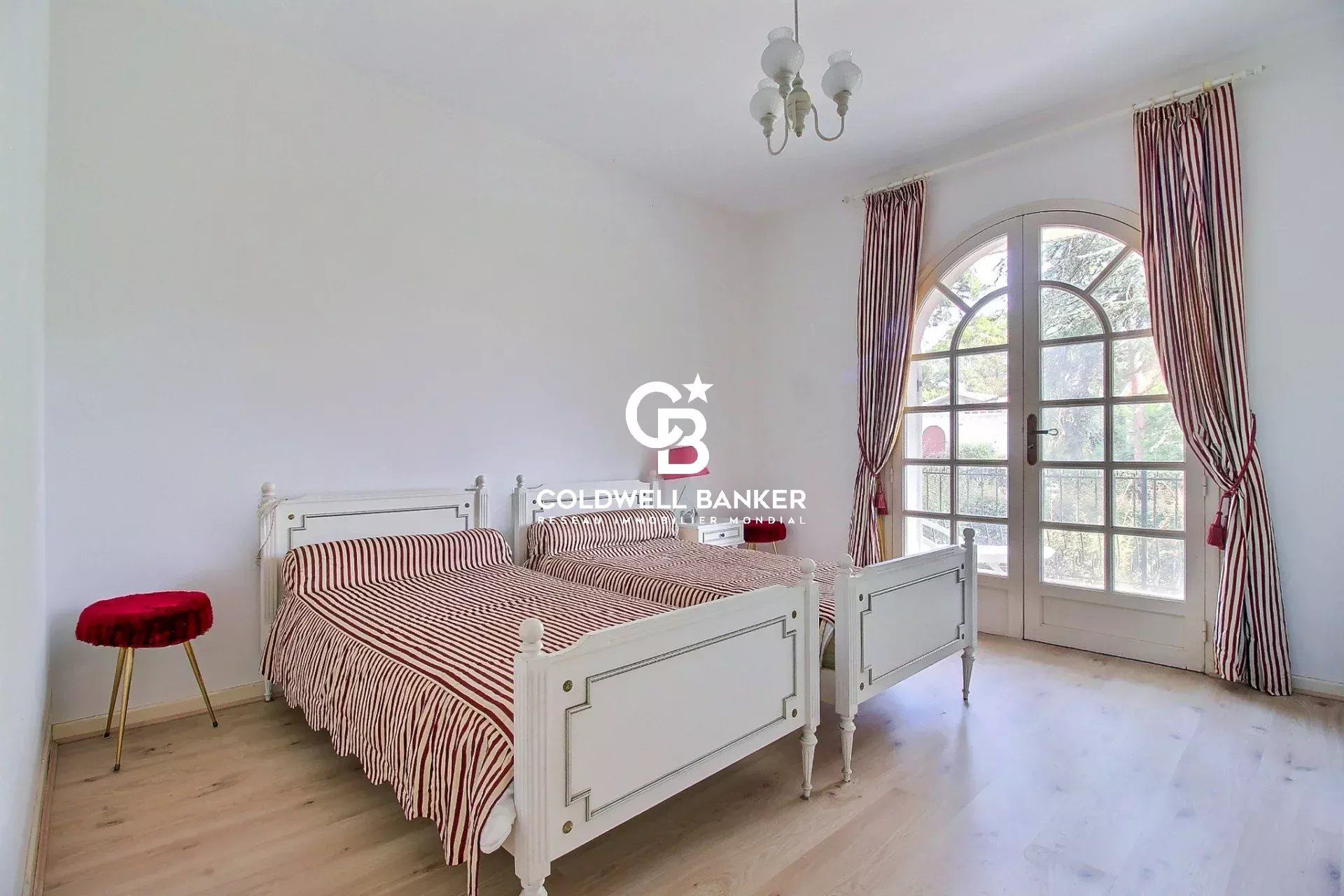 PEREIRE - Villa Familiale - proche plage