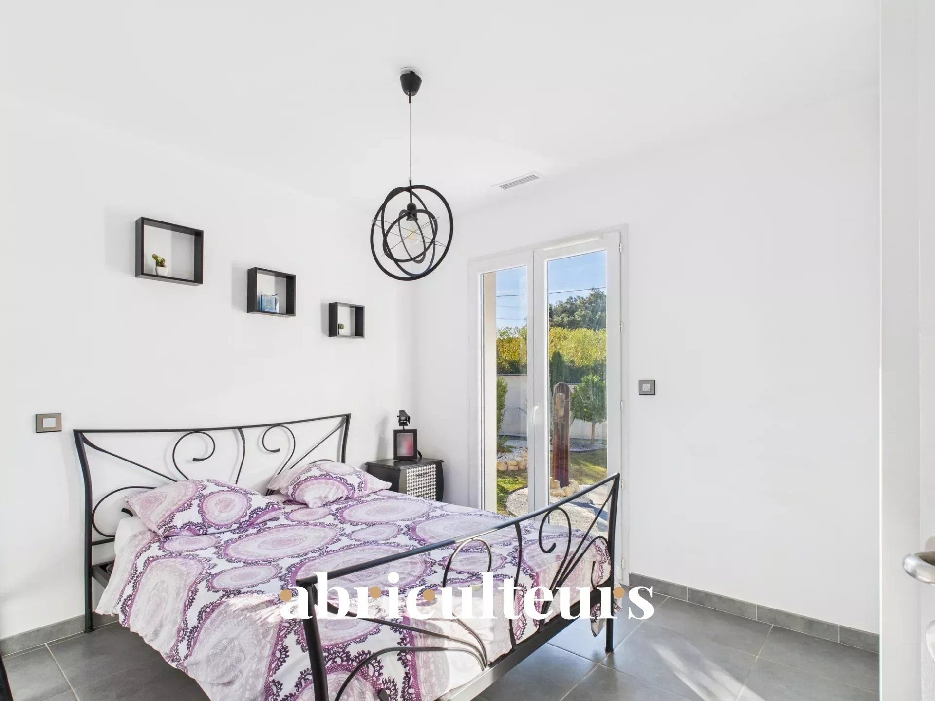 Superbe Villa Familiale de Plain-Pied – 5 Pièces - 139 m² - Piscine Chauffée -Terrain 1083 m²