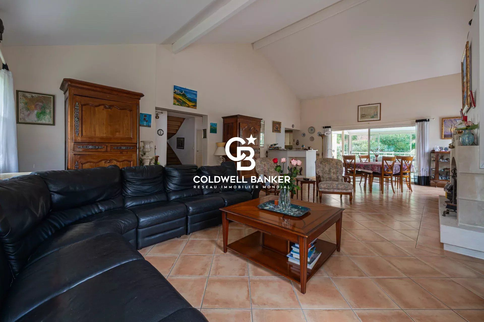 AU COEUR DE LA VILLE D'HIVER - Villa familiale d'environ 240 m²
