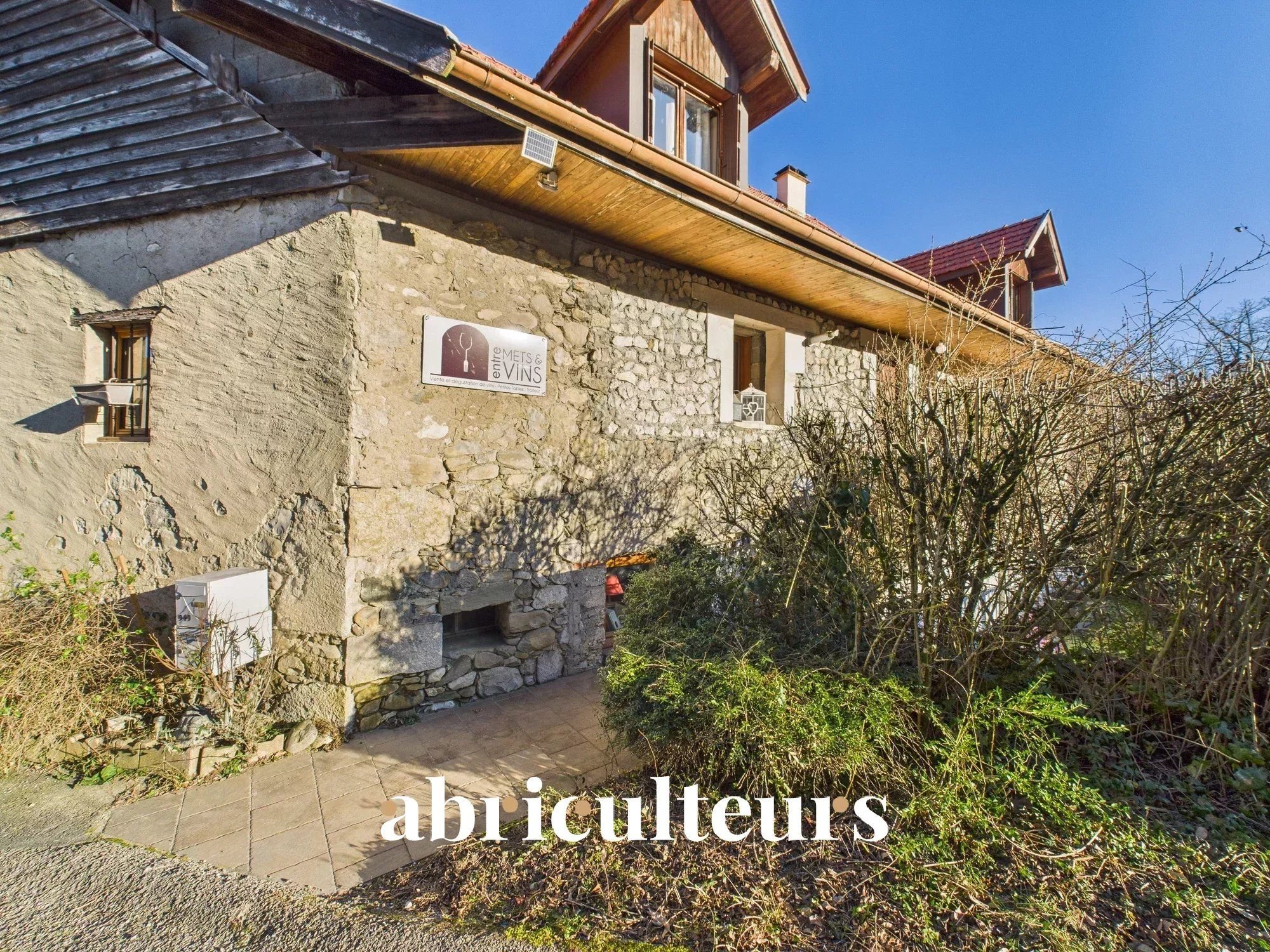 Exceptionnelle - Propriété de caractère - 455m² - Annecy Nord