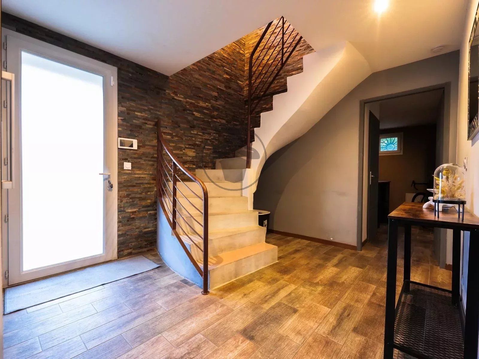Jolie Villa