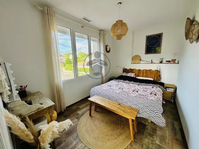 Jolie Villa