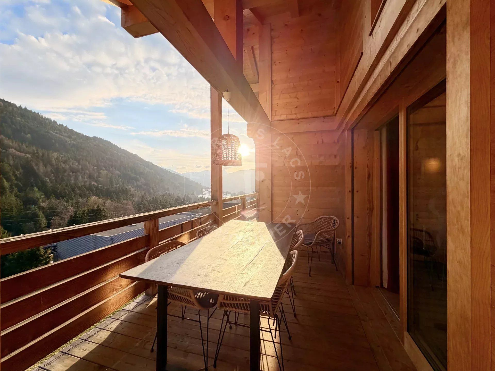 St Jean de Sixt - Chalet de 2022 plein centre de 3 chambres – au calme
