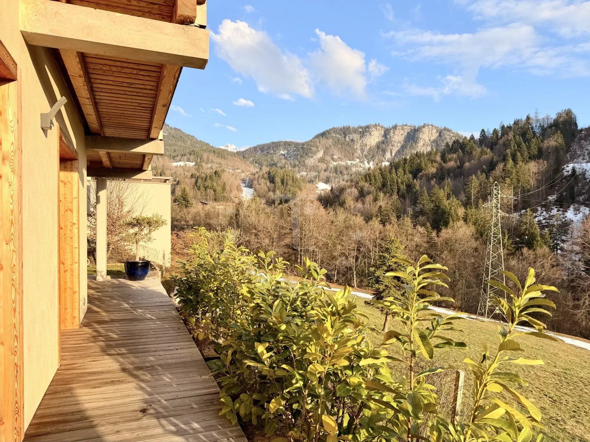 St Jean de Sixt - Chalet de 2022 plein centre de 3 chambres – au calme