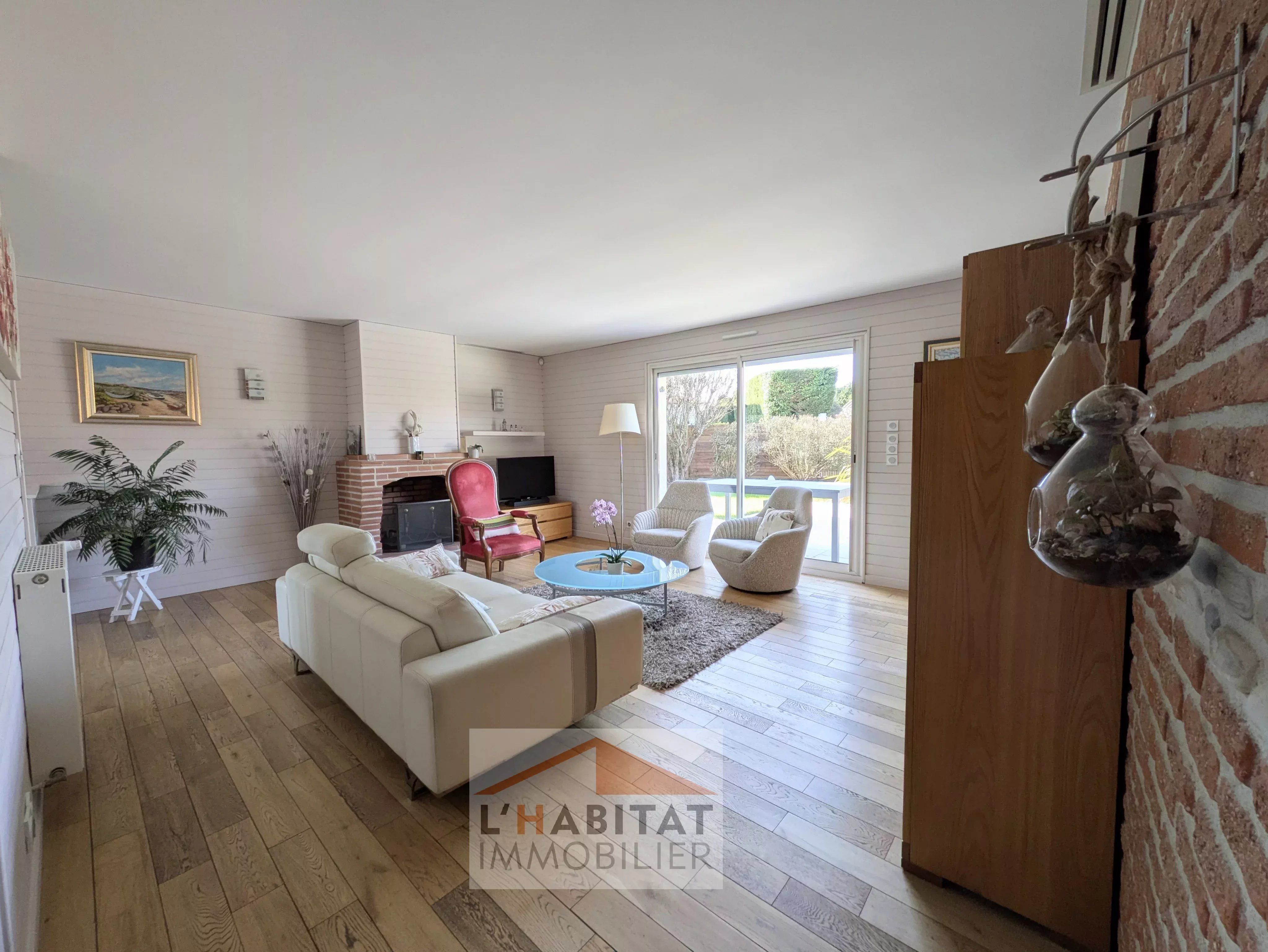Villa T4 de plain-pied avec piscine