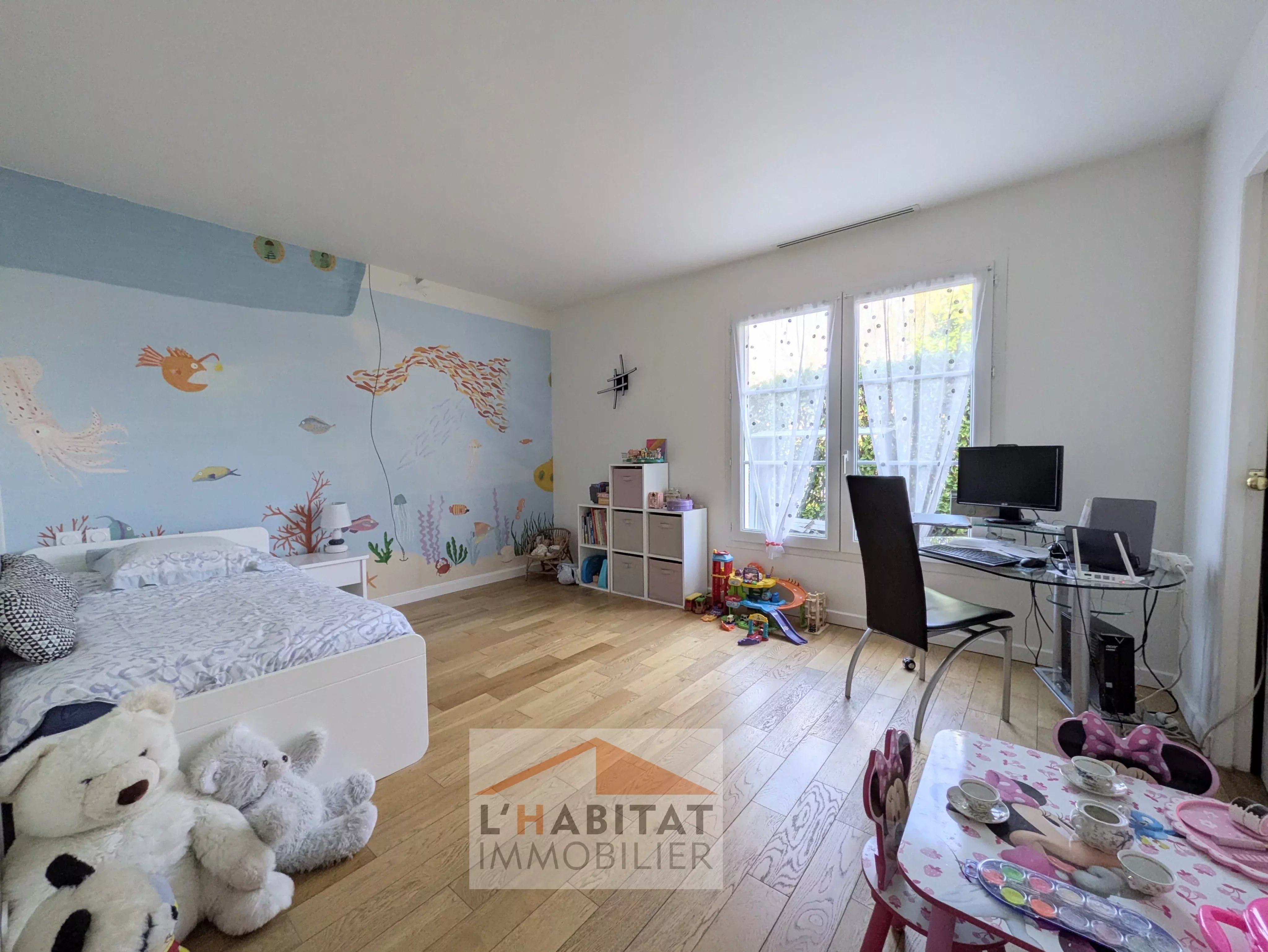 Villa T4 de plain-pied avec piscine