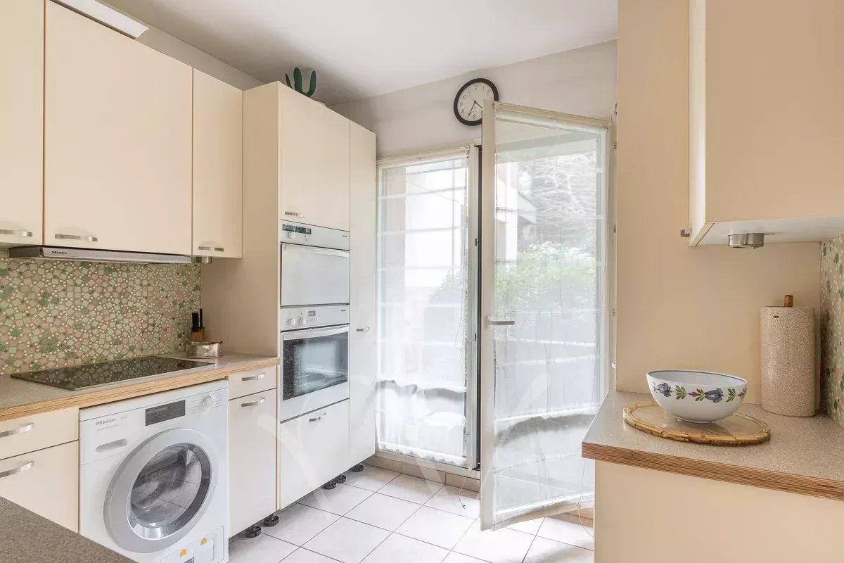 A VENDRE APPARTEMENT NOTRE DAME DES CHAMPS  PARIS 75006