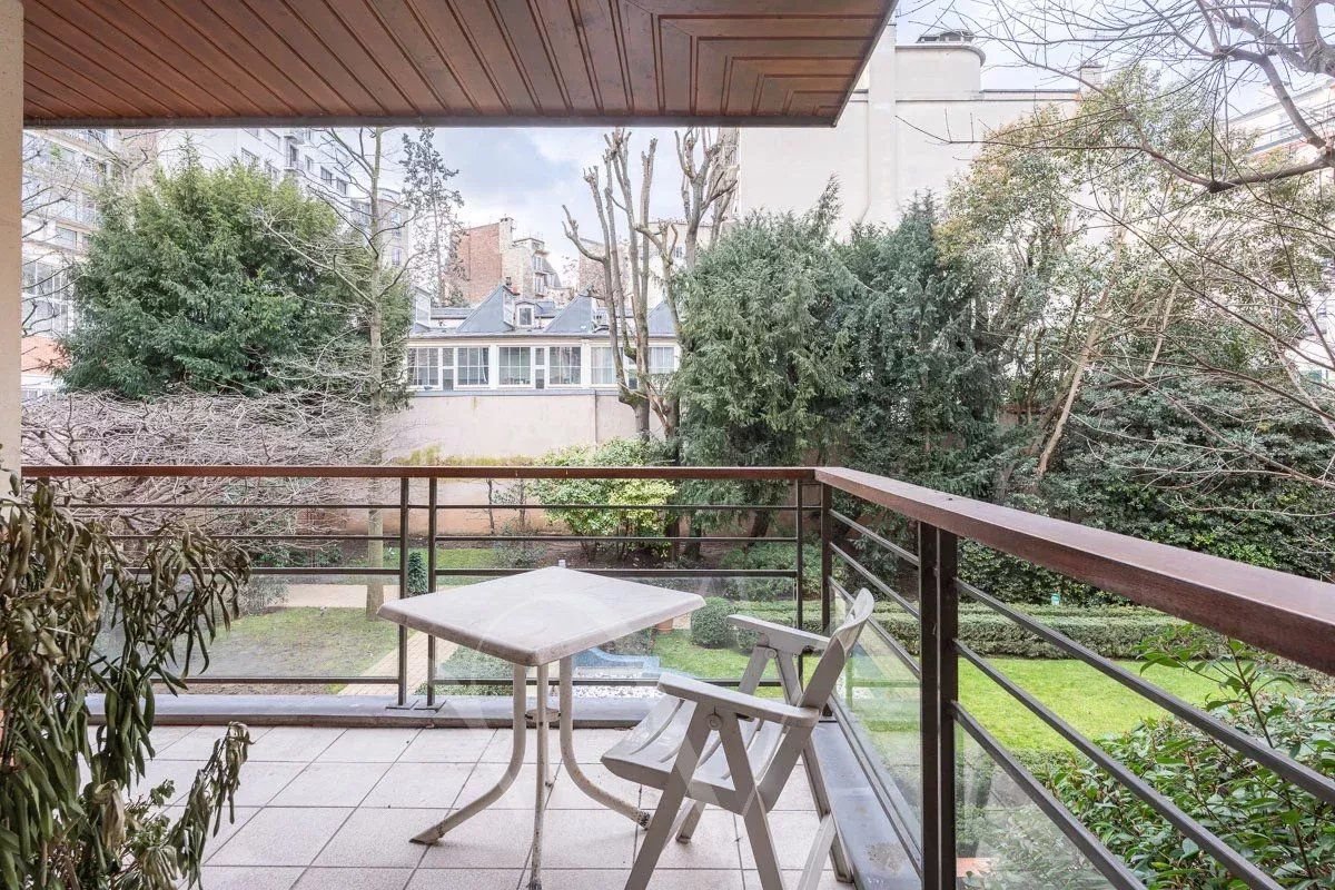 A VENDRE APPARTEMENT NOTRE DAME DES CHAMPS  PARIS 75006