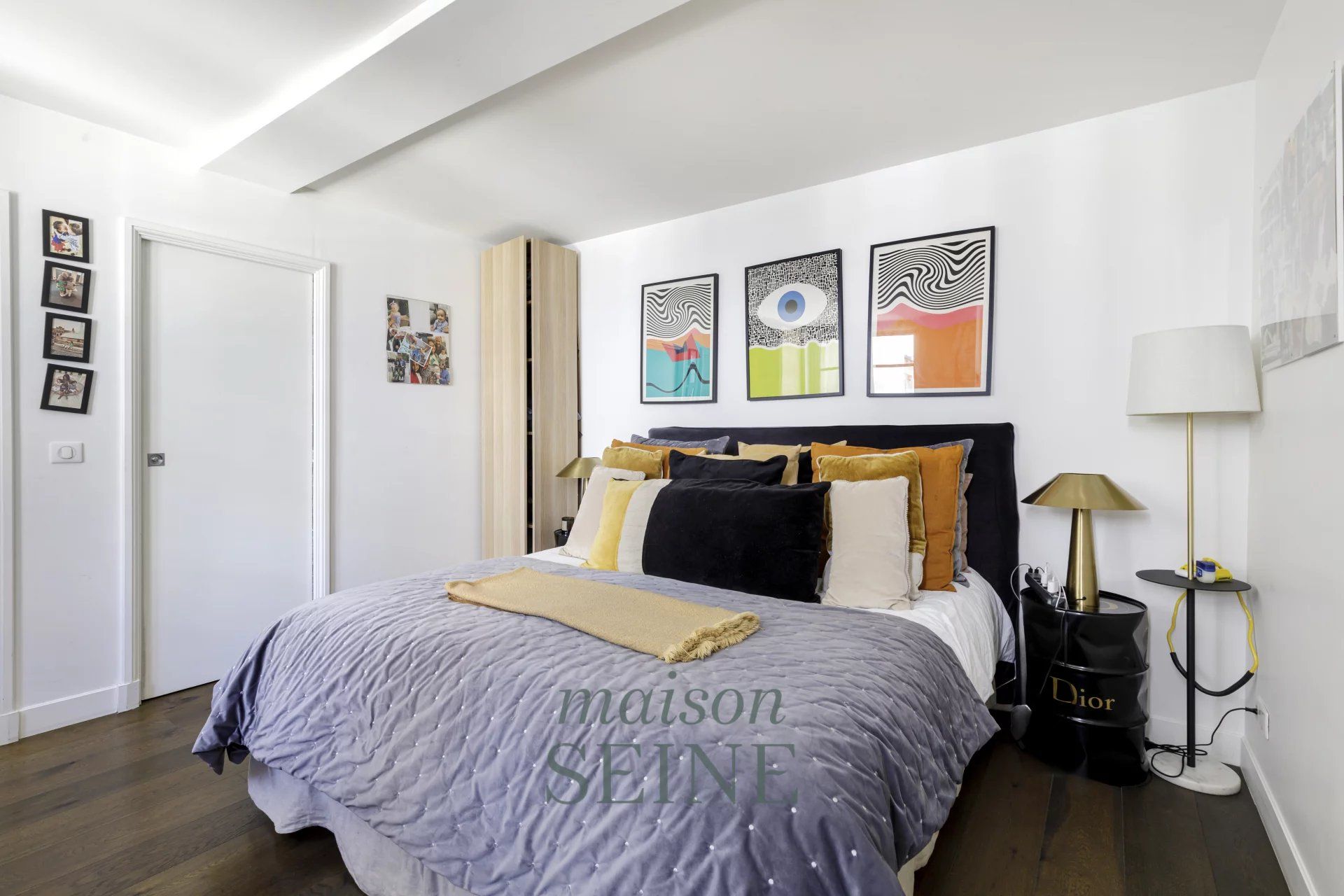 Exclusivité - Neuilly Full Pasteur - Ecole Bleue - Appartement étage élevé dans immeuble de grand standing - 2 chambres