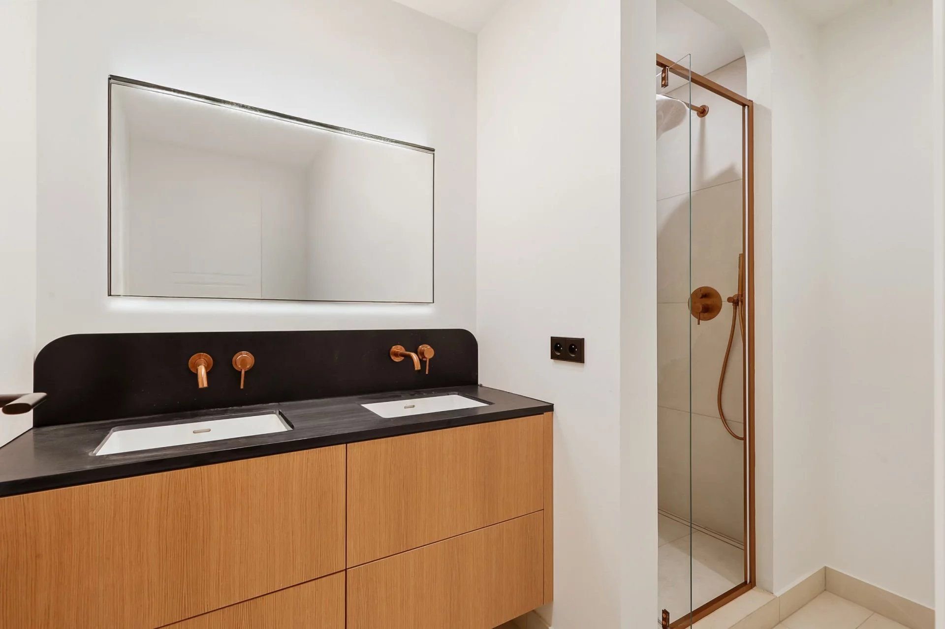 APPARTEMENT 5 PIÈCES - RÉNOVÉ PAR ARCHITECTE
