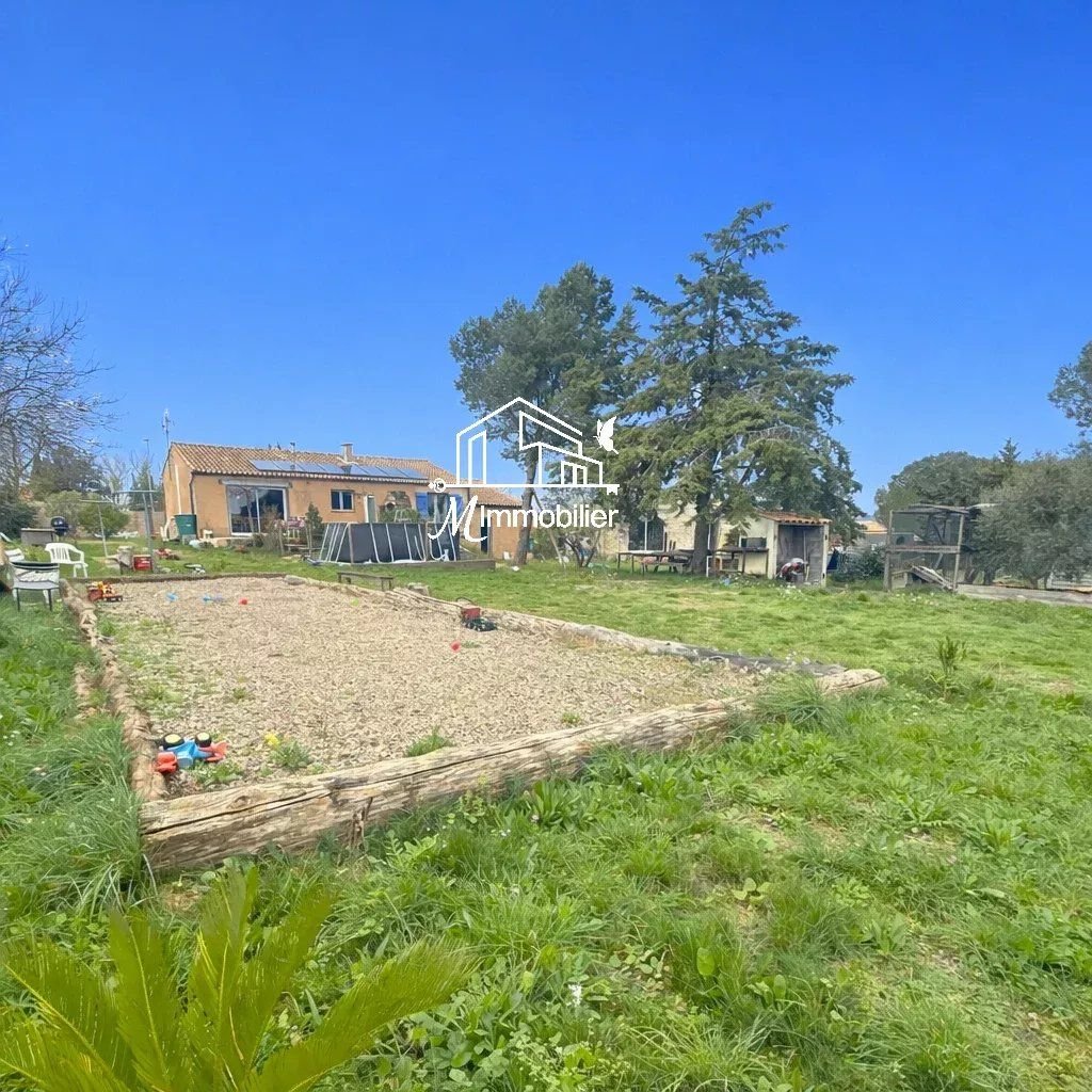 Une maison baignée de lumière, ouverte sur la campagne