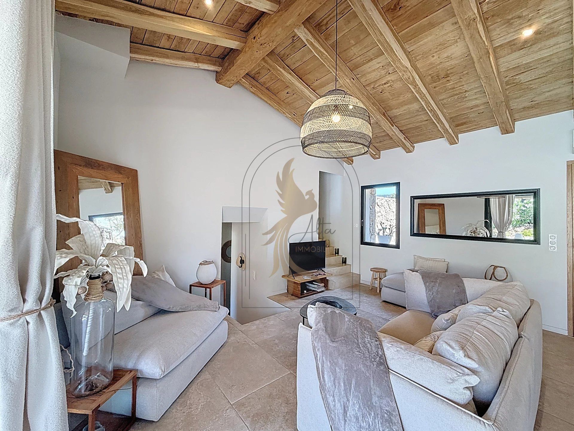Villa d'inspiration bergerie proche des plages