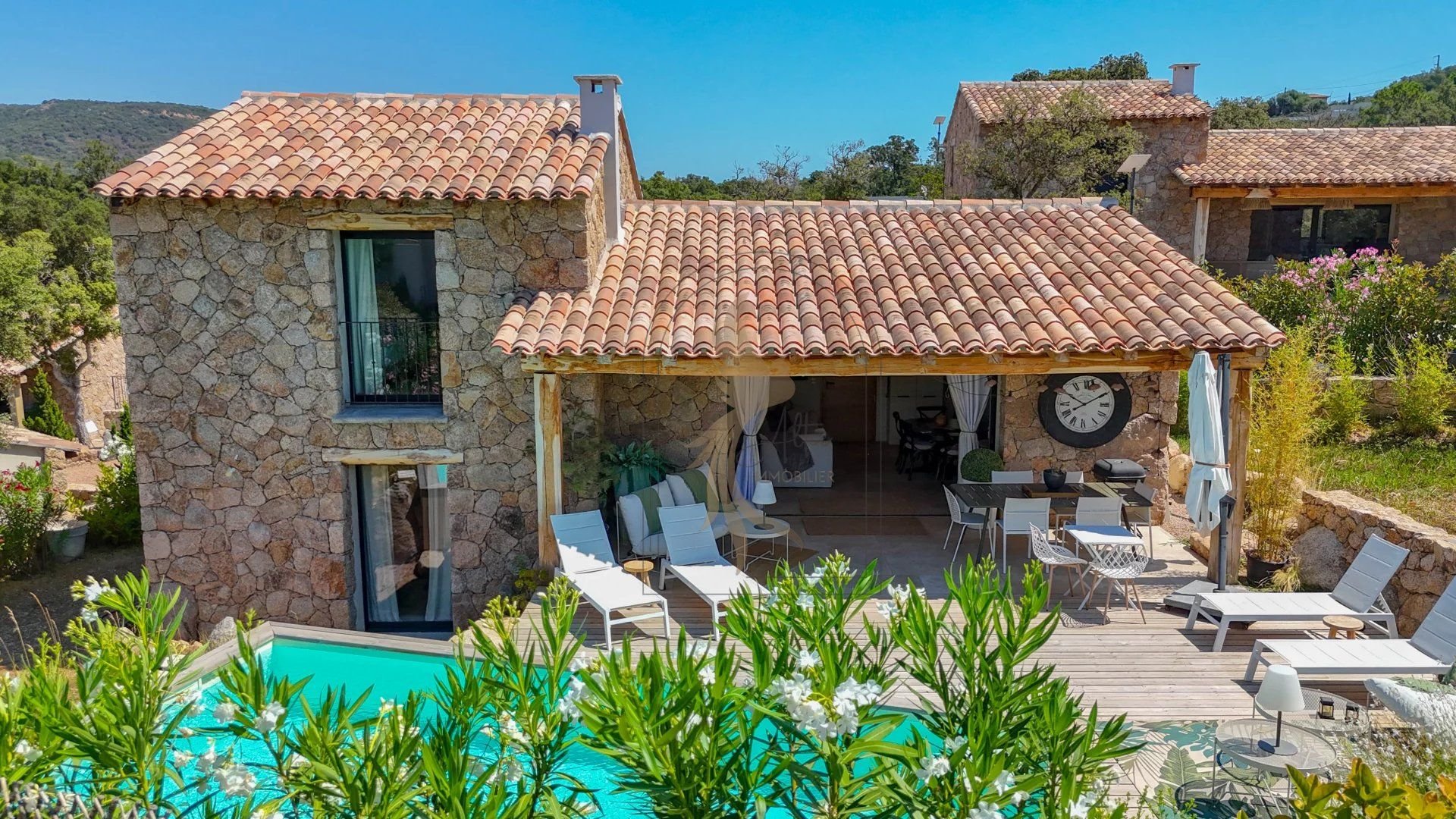 Villa d'inspiration bergerie proche des plages