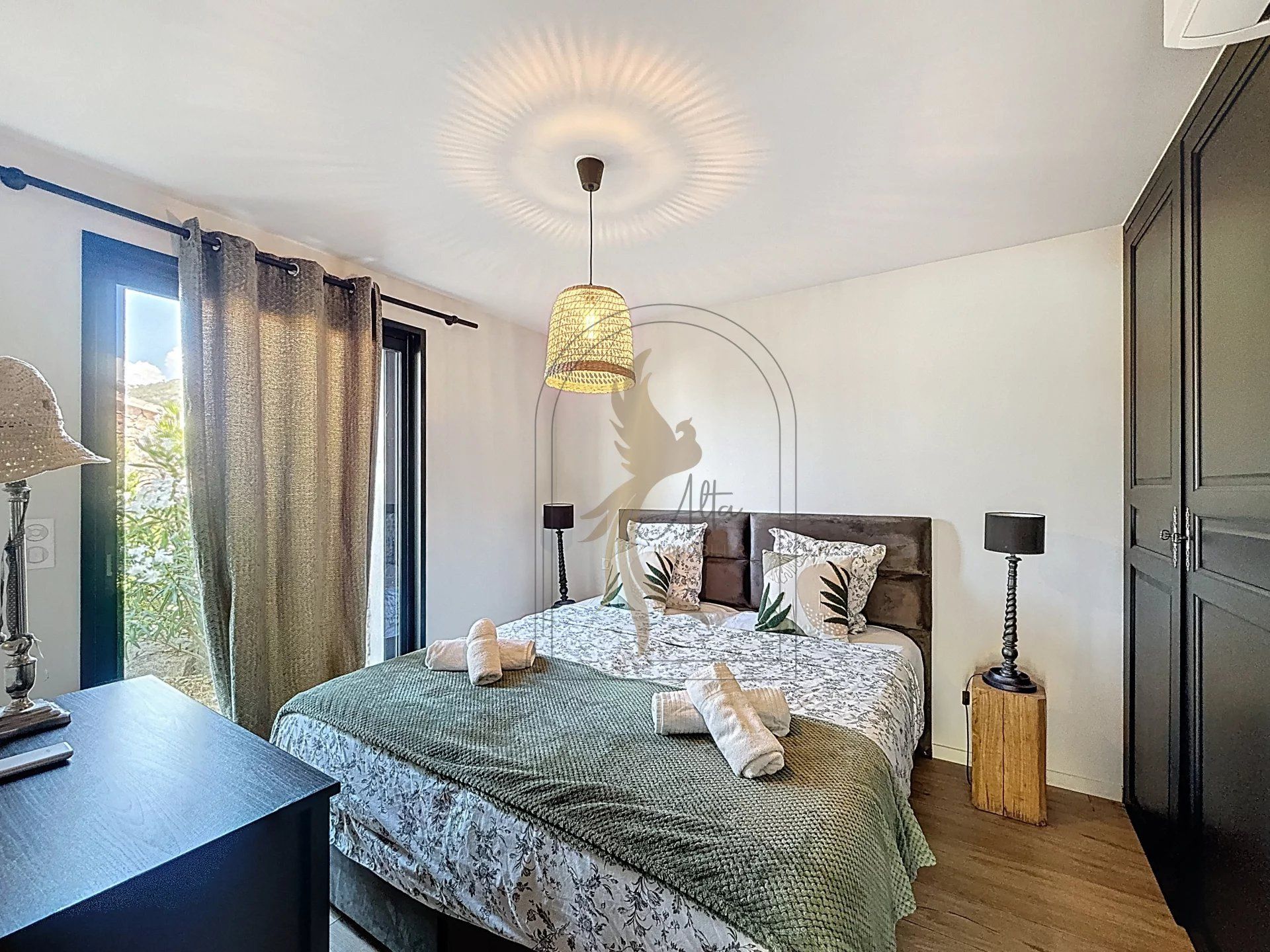 Villa d'inspiration bergerie proche des plages