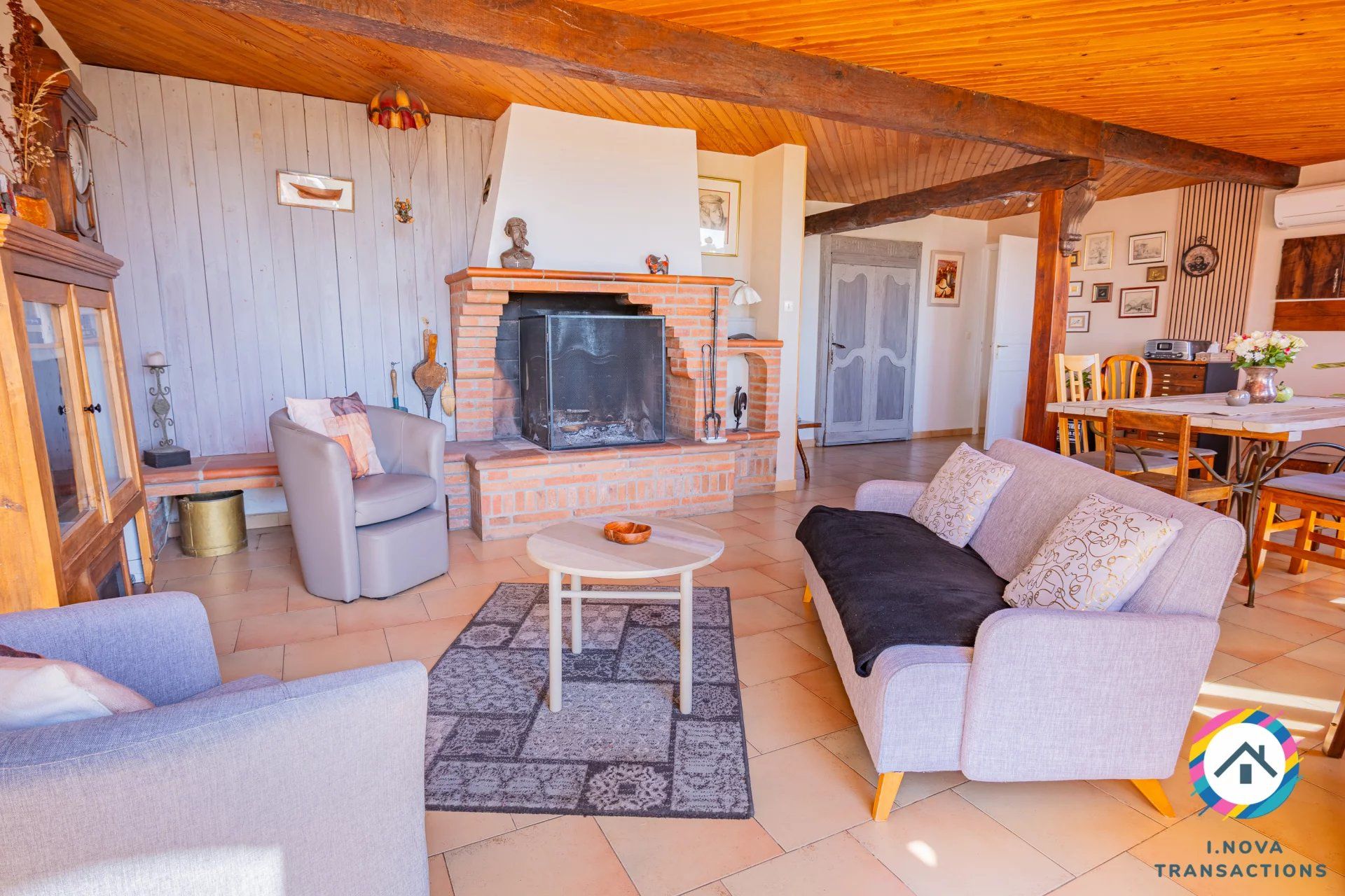 Propriété d’exception avec vue panoramique à 360° sur les Pyrénées !