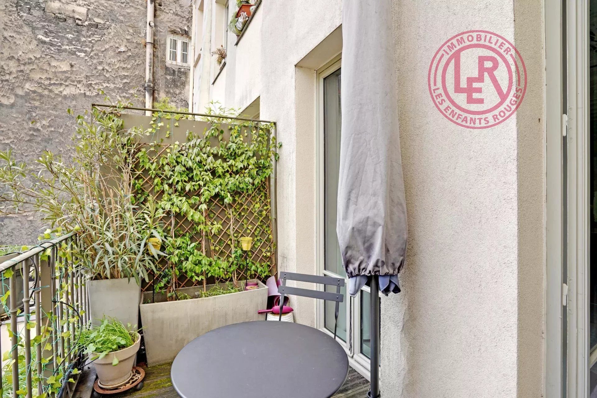 Havre de paix avec terrasse