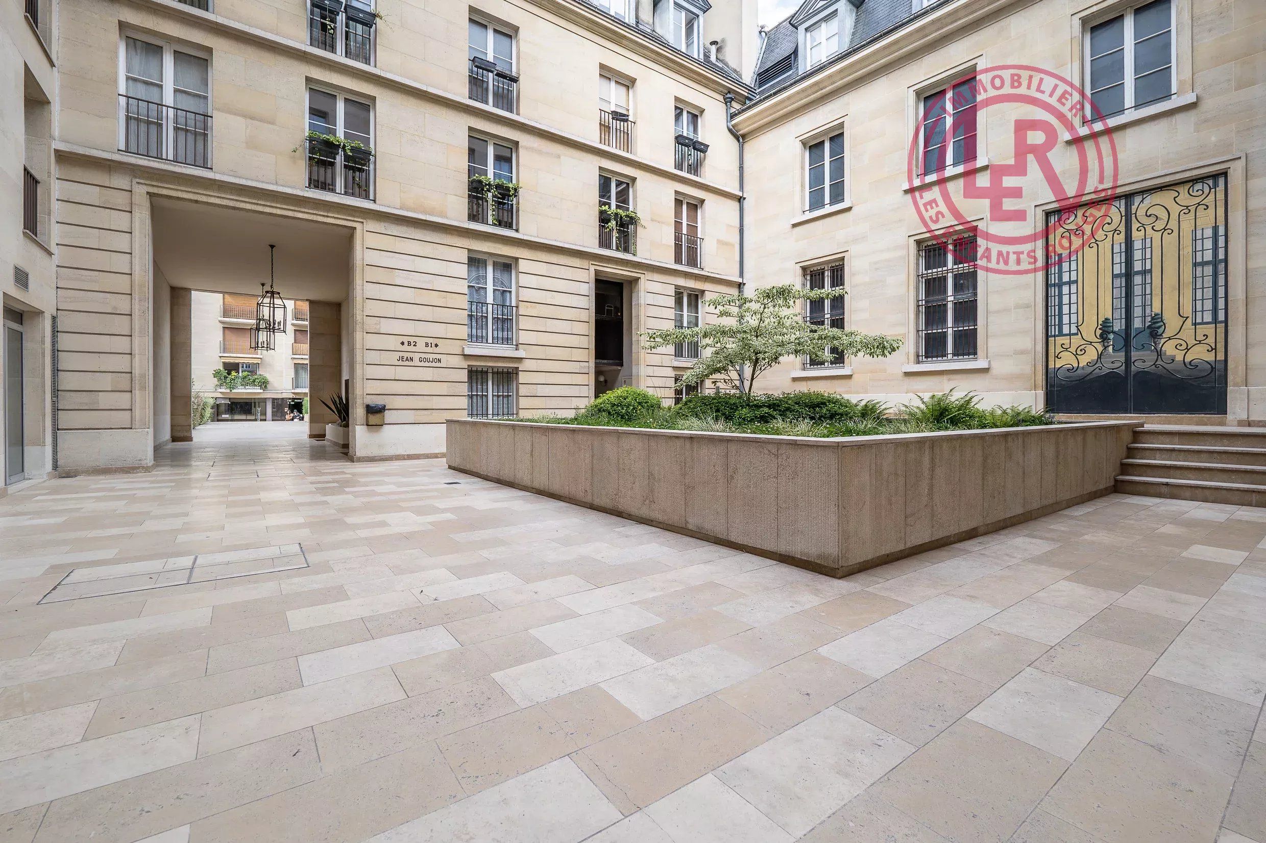 Paris 3ème - rue des Haudriettes - Charmant 3 pièces en excellent état au calme sur cour