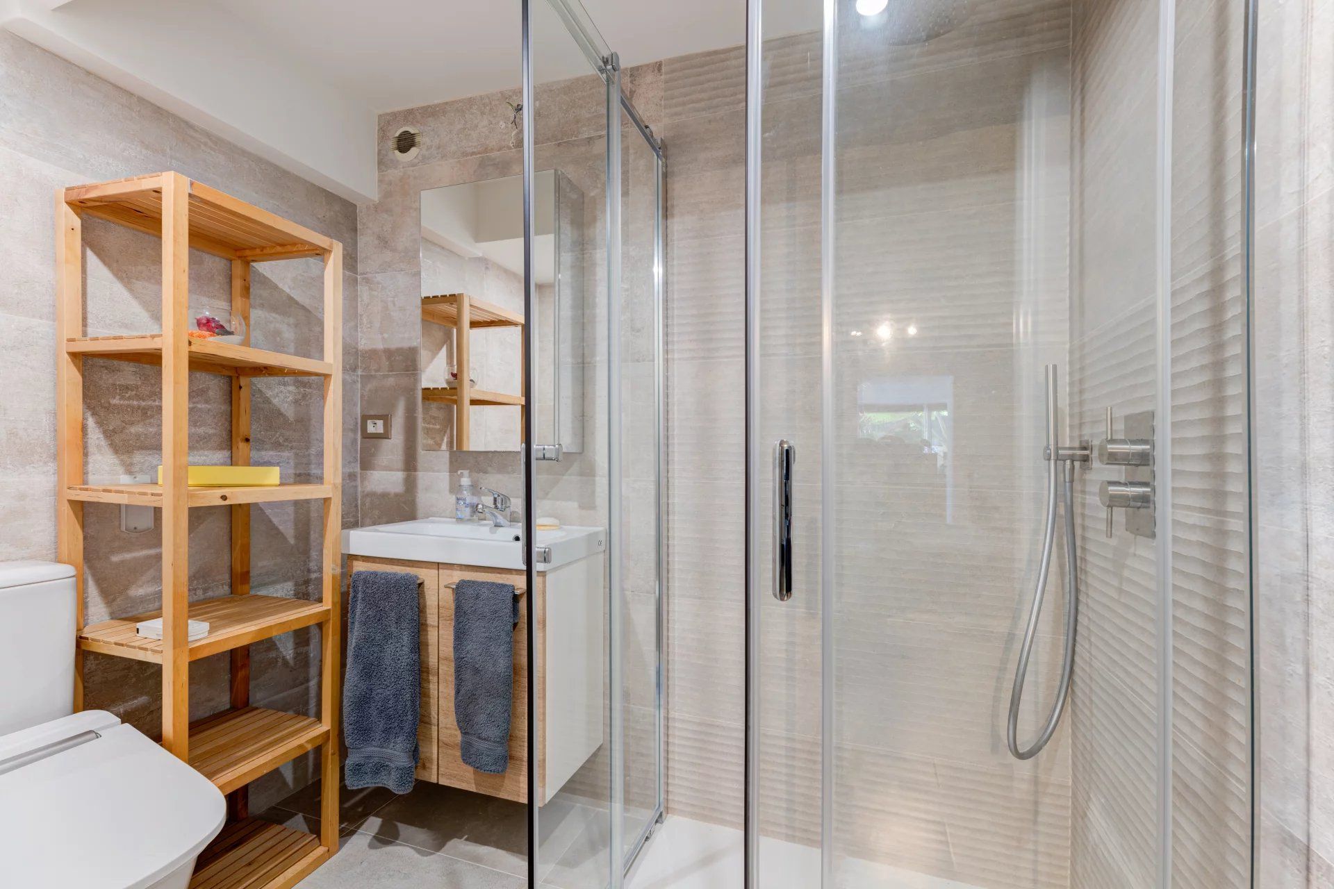 Nice - Cimiez - Magnifique maison 7 pièces de 280m² avec jardin et piscine