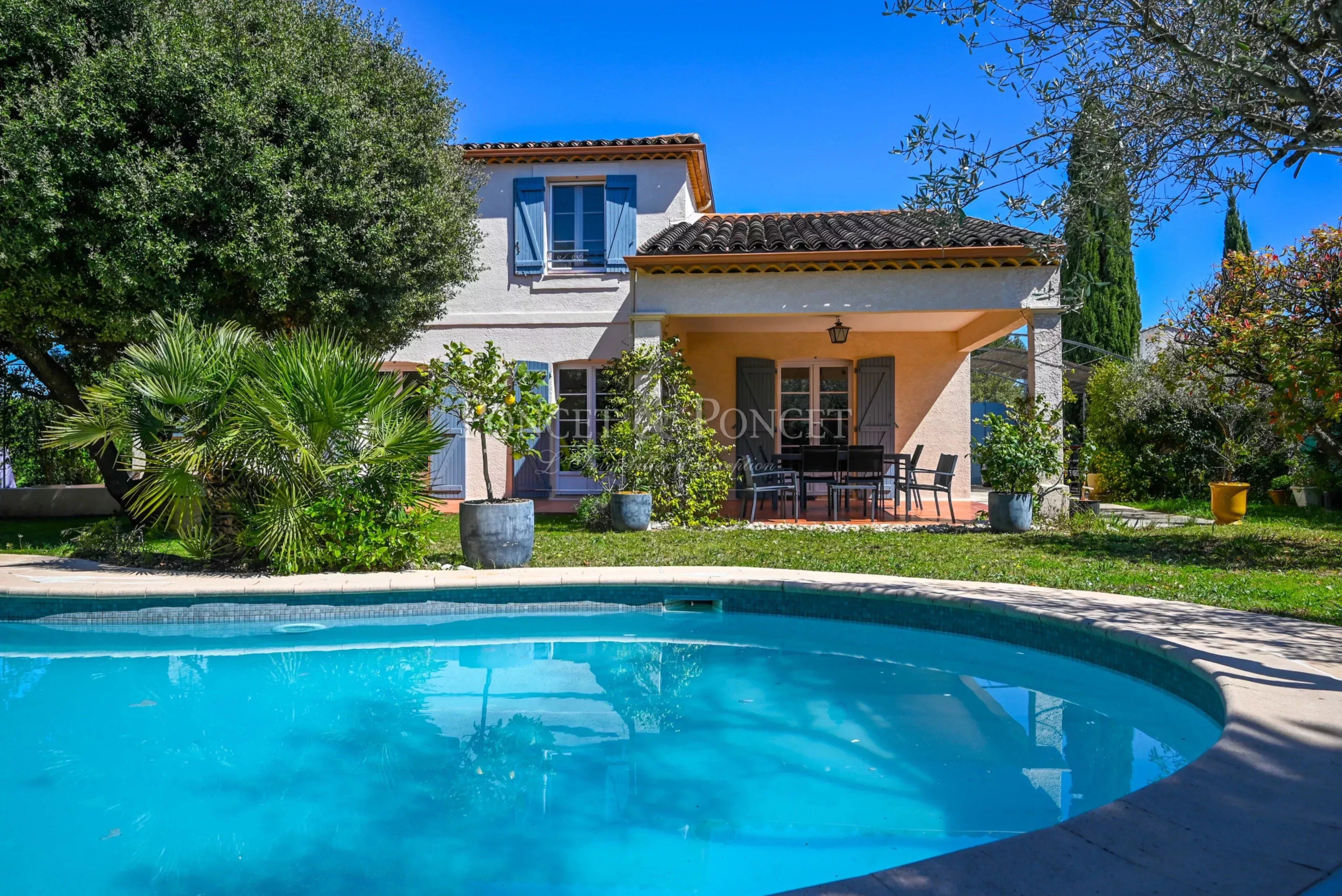 Charming Character Family Home North of Montpellier