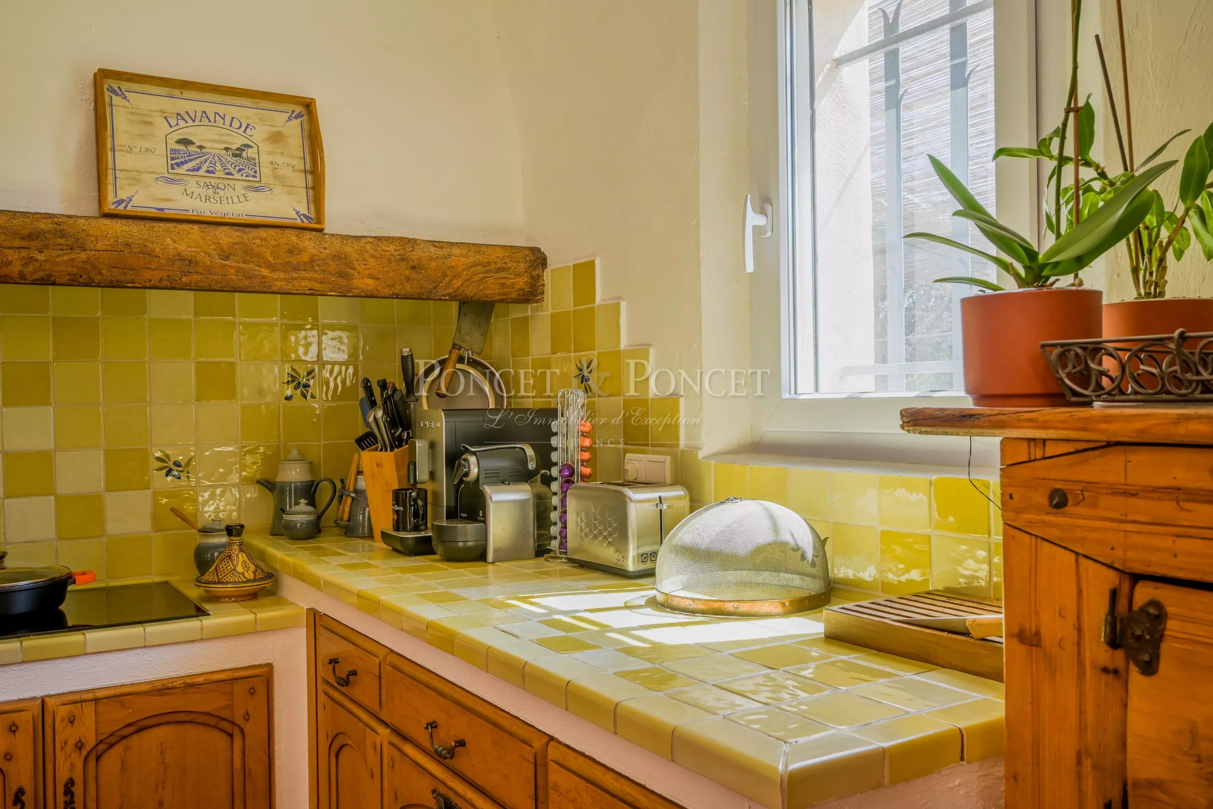 Charming Character Family Home North of Montpellier