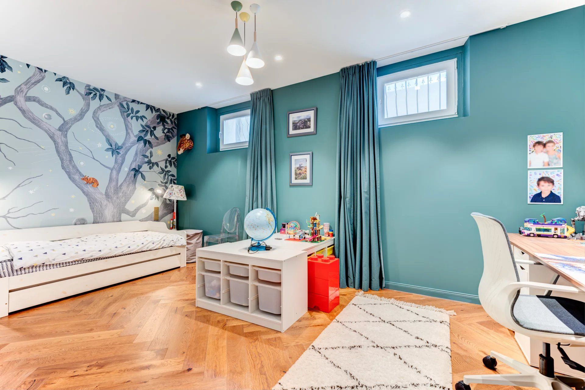 NICE/SAINT PIERRE DE FERIC/VILLA ART DECO RENOVEE/PISCINE/VUE MER/ GARAGE