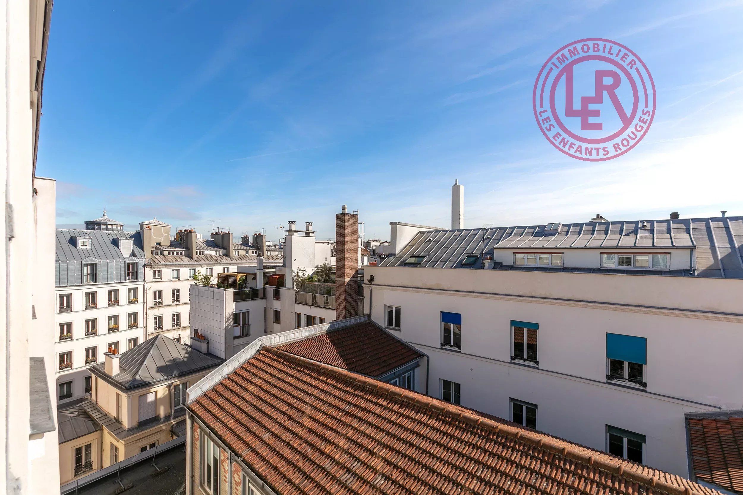 Paris 11ème - Cirque d'Hiver - Appartement familial avec vue dégagée et ascenseur