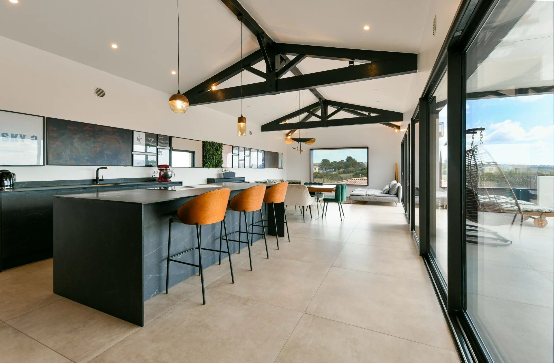 Uzès : Propriété contemporaine avec vues panoramiques