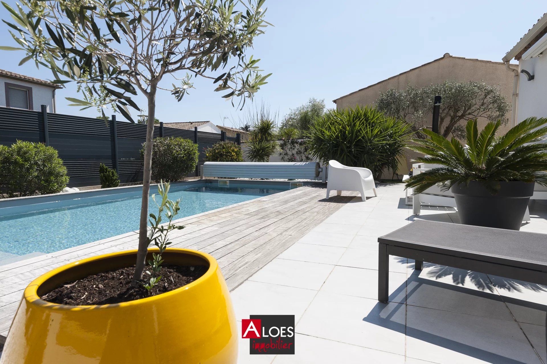 Maison Aigues-Mortes de plain-pied 4 pièces avec piscine