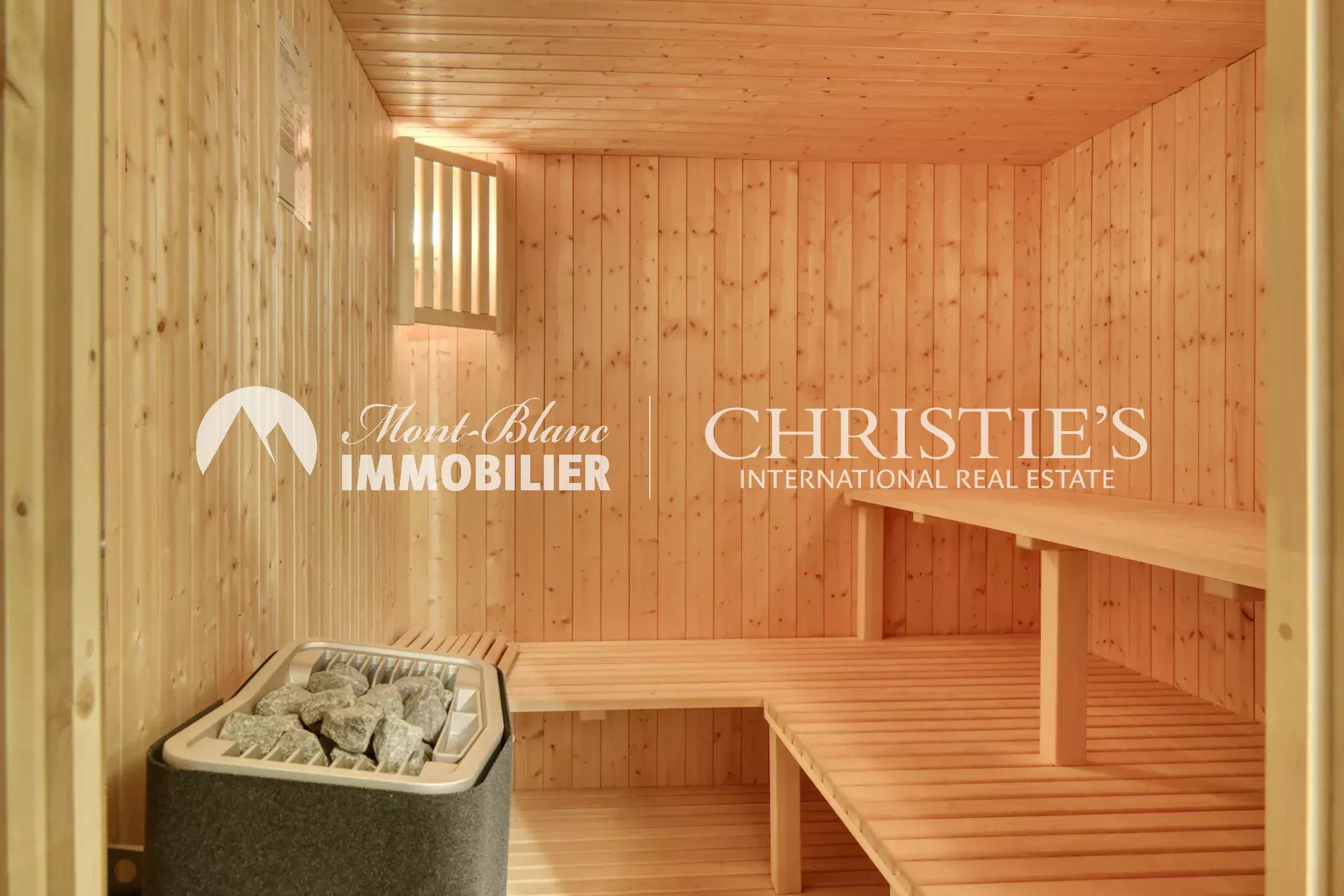 CHALET D'EXCEPTION EN ALTITUDE - BETTEX - SKIS AUX PIEDS