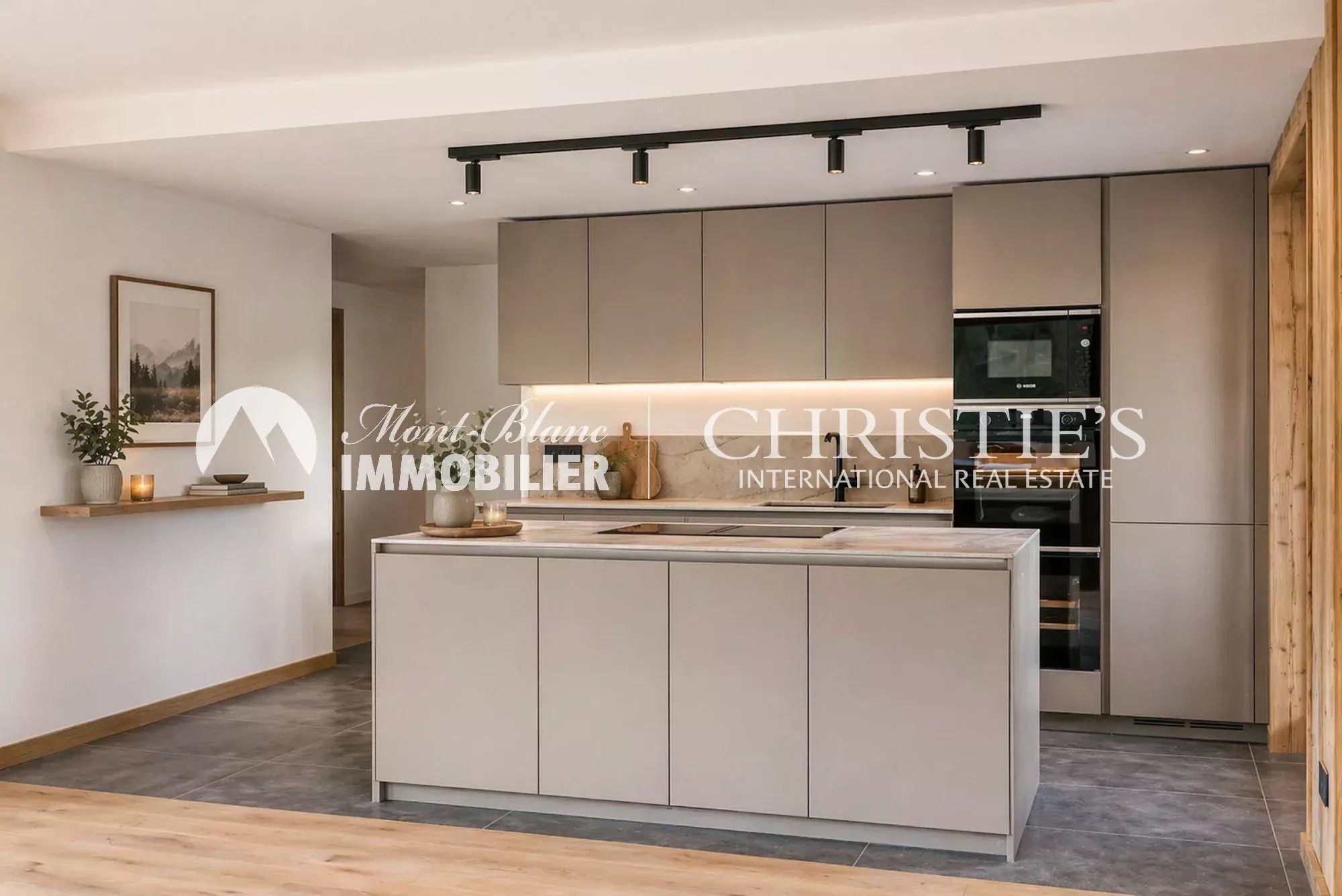 APPARTEMENT - PREMIER ETAGE