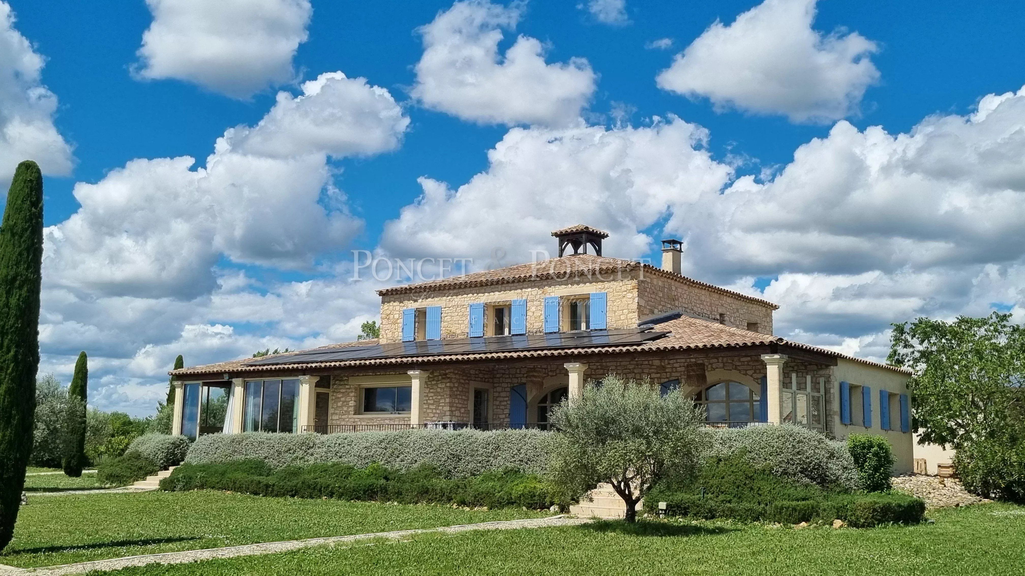 Domaine Viticole proche Uzès