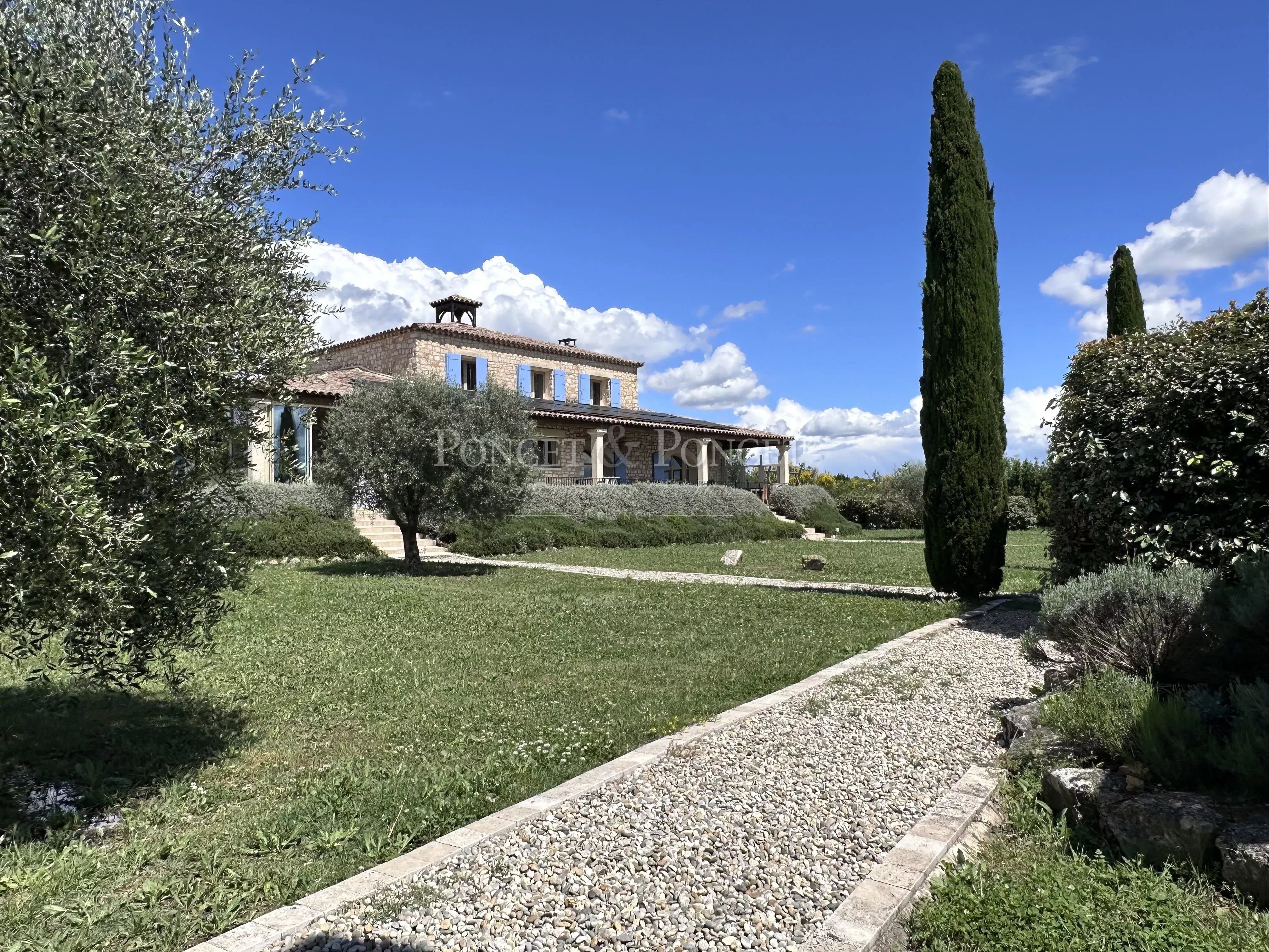 Domaine Viticole proche Uzès